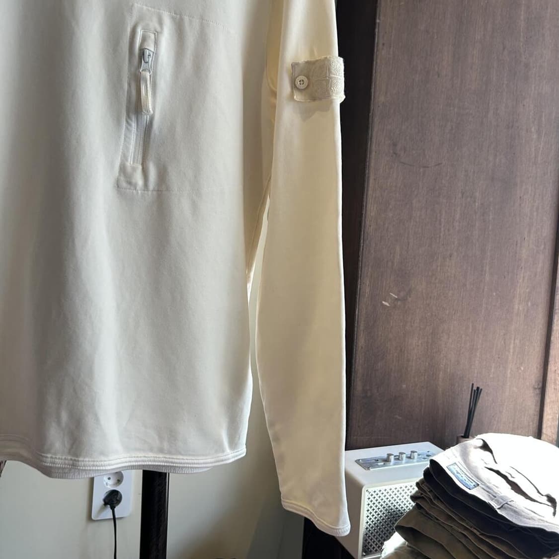 14117 - 스톤아일랜드 화이트 와펜 고스트피스 맨투맨 상품이미지4