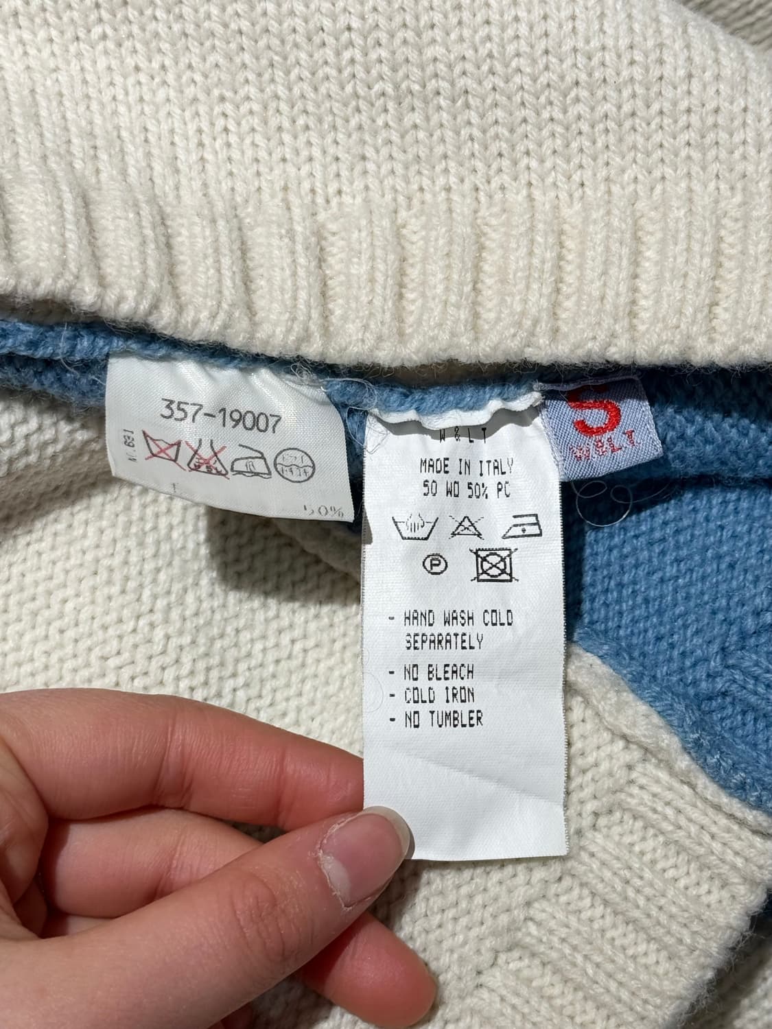 월터 반 베이렌동크 아이보리 배색 로고 니트 스웨터 상품이미지8