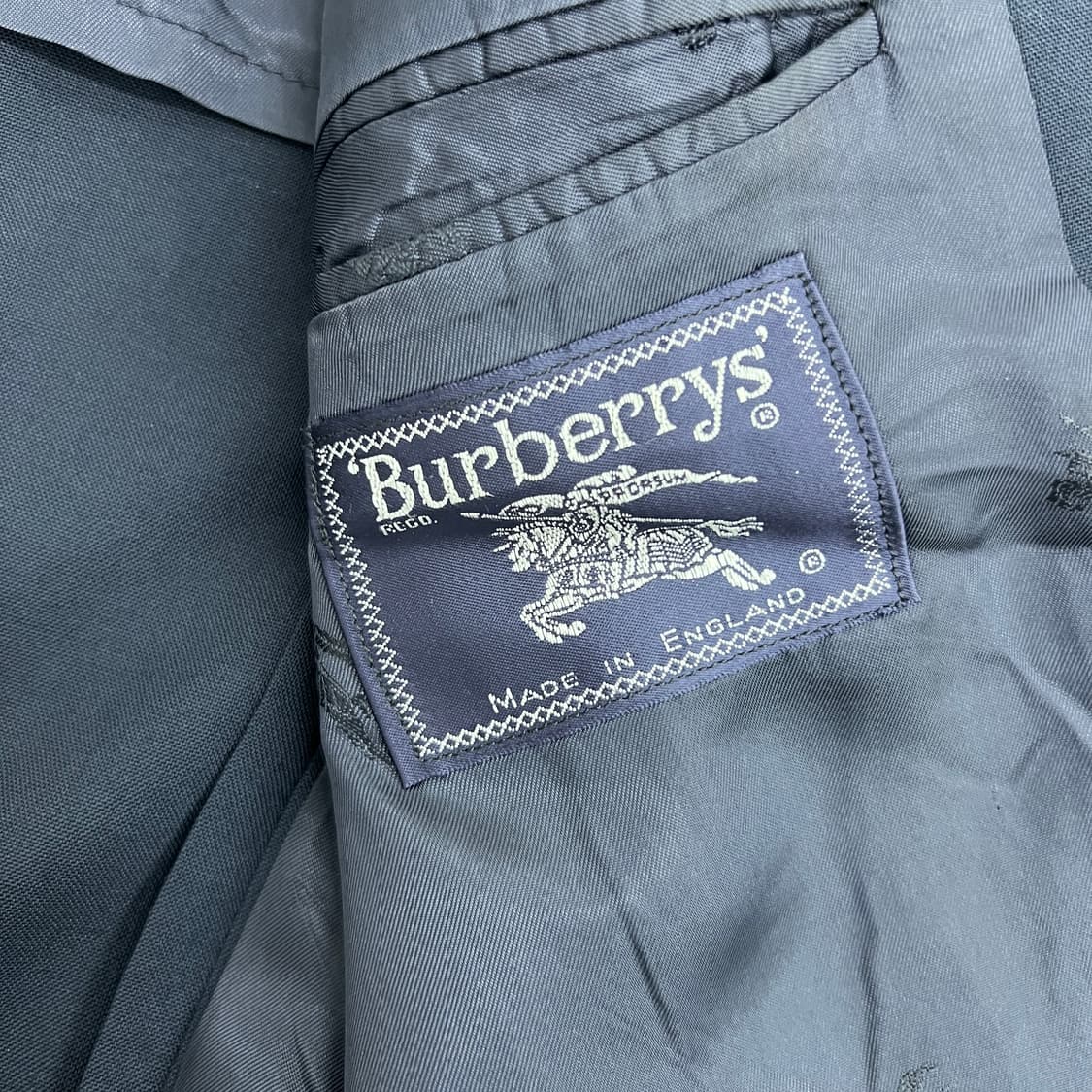 버버리 빈티지 네이비 울 금장 블레이저  상품이미지3