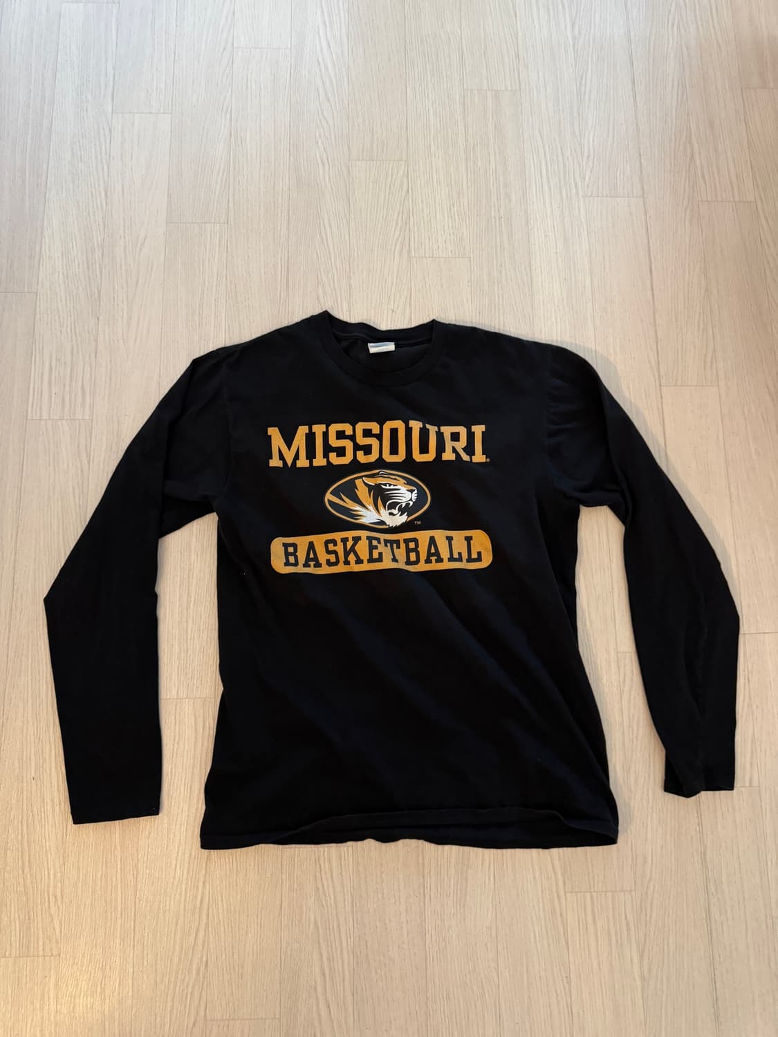 University Missouri Basketball T-shirt 상품이미지1
