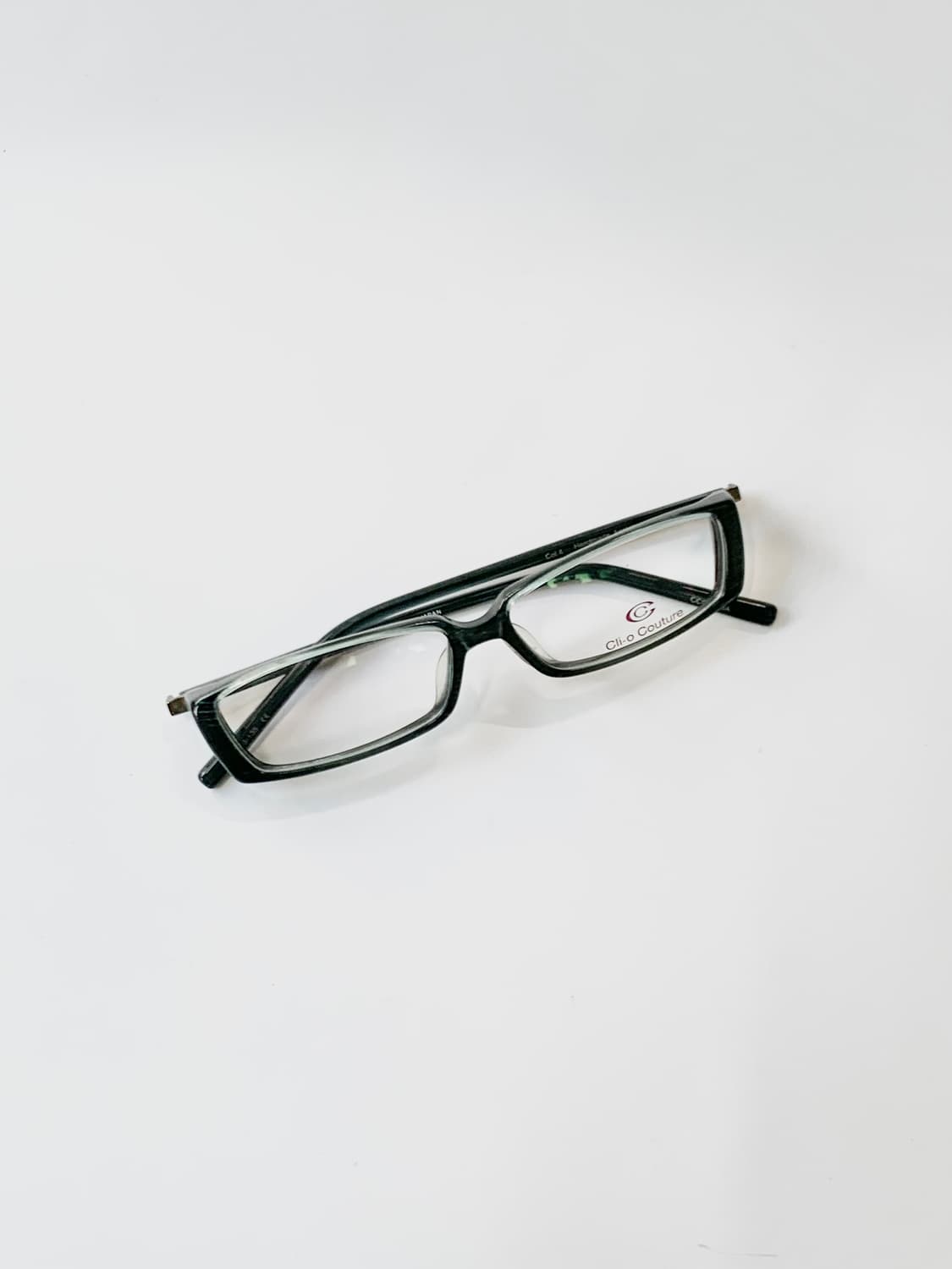 [픽키-668] 클리오 꾸뛰르 사각 아세테이트 안경 그레이 투명  상품이미지5