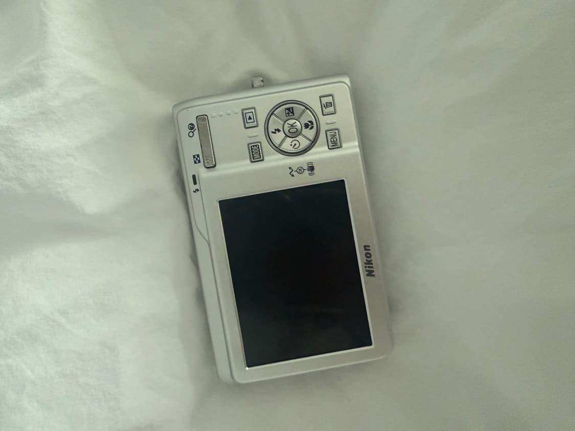 니콘 쿨픽스S200 상품이미지2