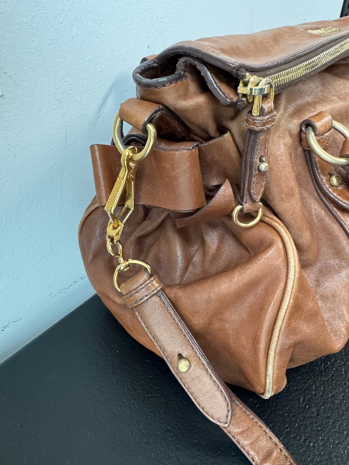 미우미우 비텔로 럭스 사첼 2way백(정품) 상품이미지4