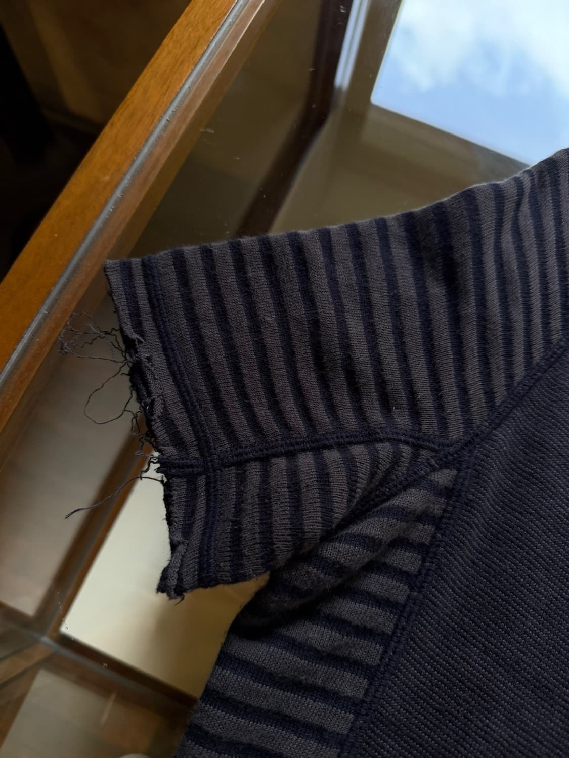 엠포리오 아르마니 썸머 니트 100 상품이미지6