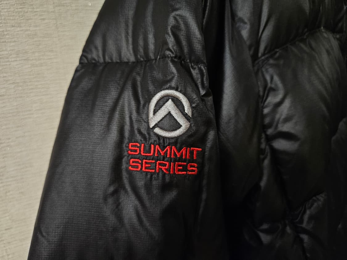 노스페이스 초경량 패딩 아콘카구아 블랙 써밋시리즈 S 80사이즈 상품이미지5