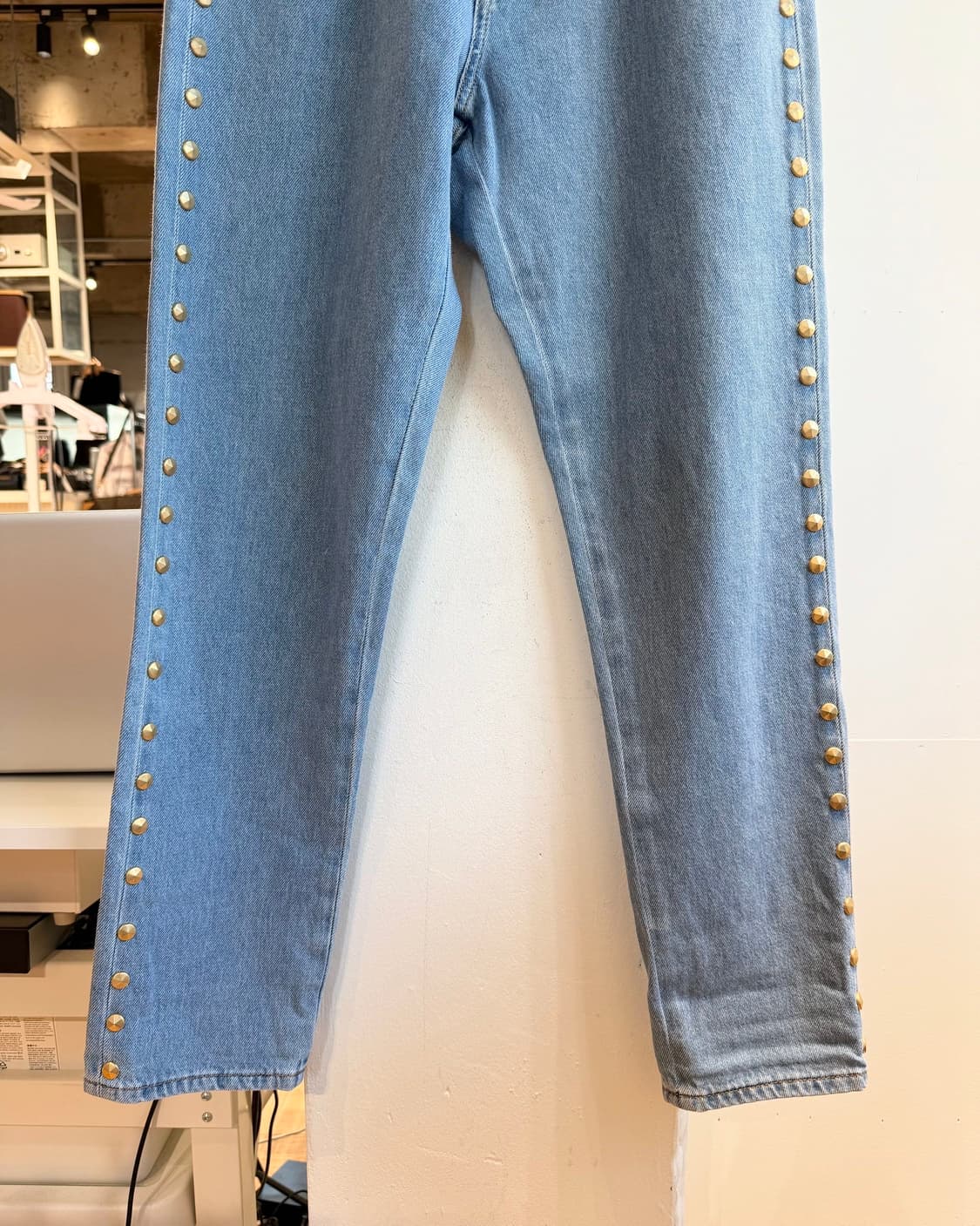 모스키노 데님 골드 네일헤드 악센트 팬츠  상품이미지4