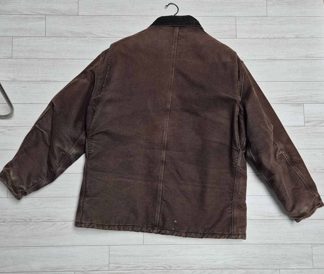 칼하트 26 다크브라운 자켓 상품이미지2
