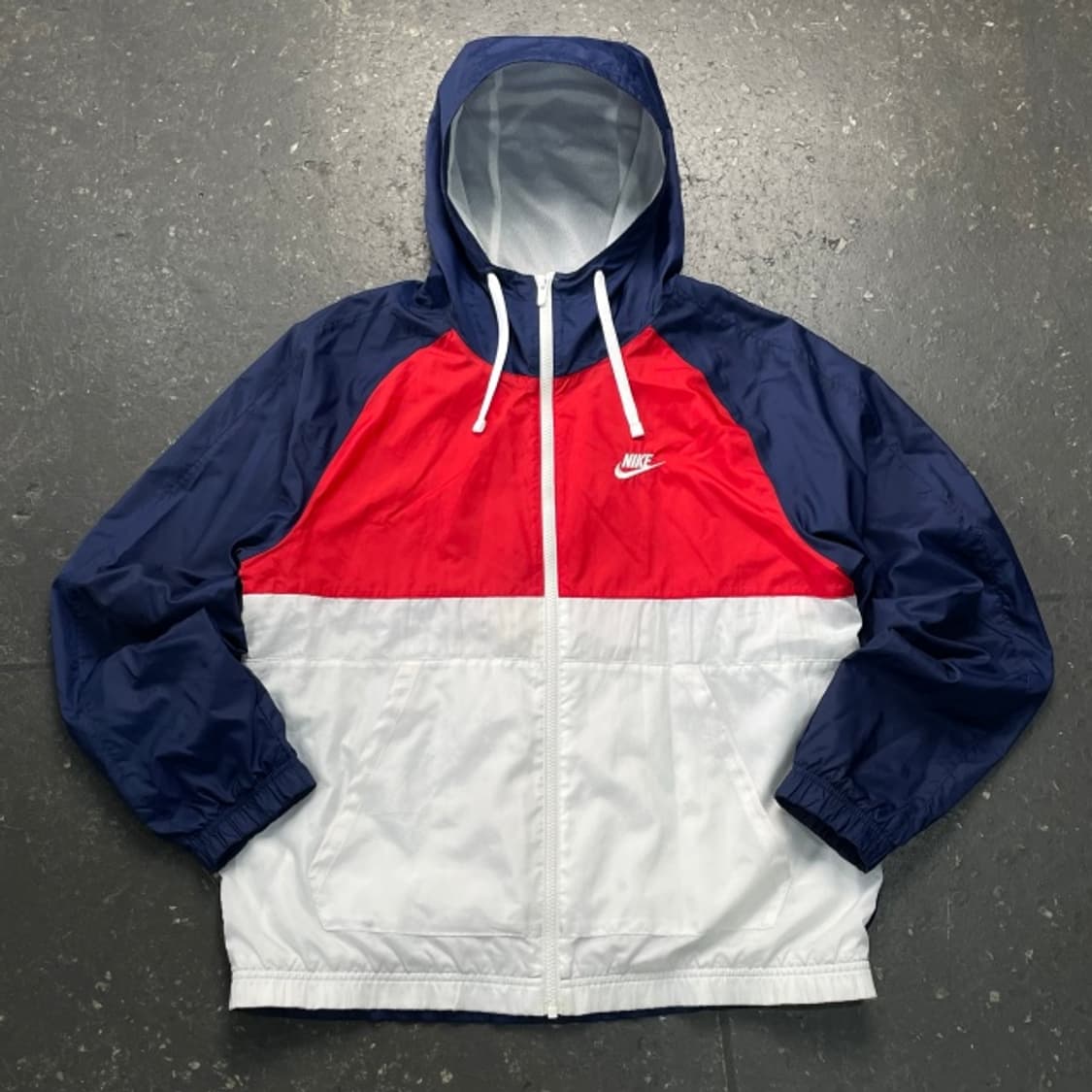 100 나이키 바람막이  상품이미지1