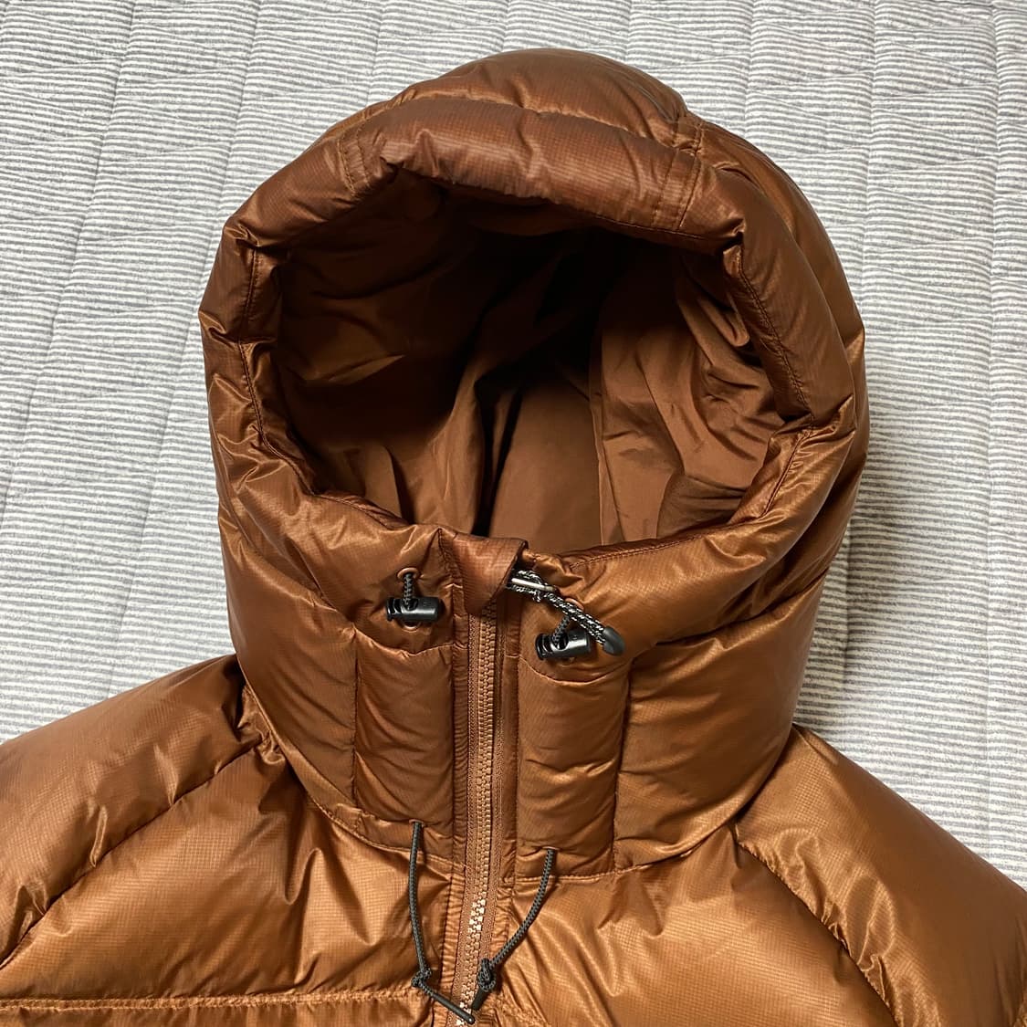 아르켓 스포티 다운 자켓 패딩 브라운 ARKET 상품이미지2