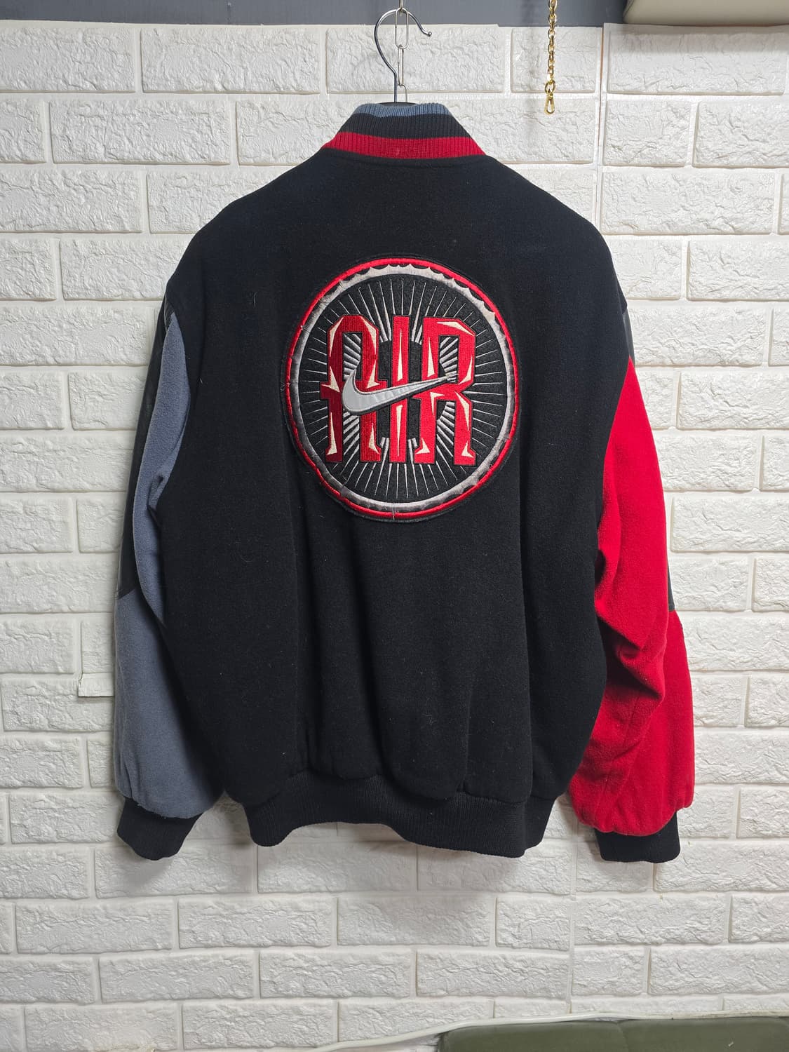 한국나이키 에어 바시티 점퍼 100 상품이미지2