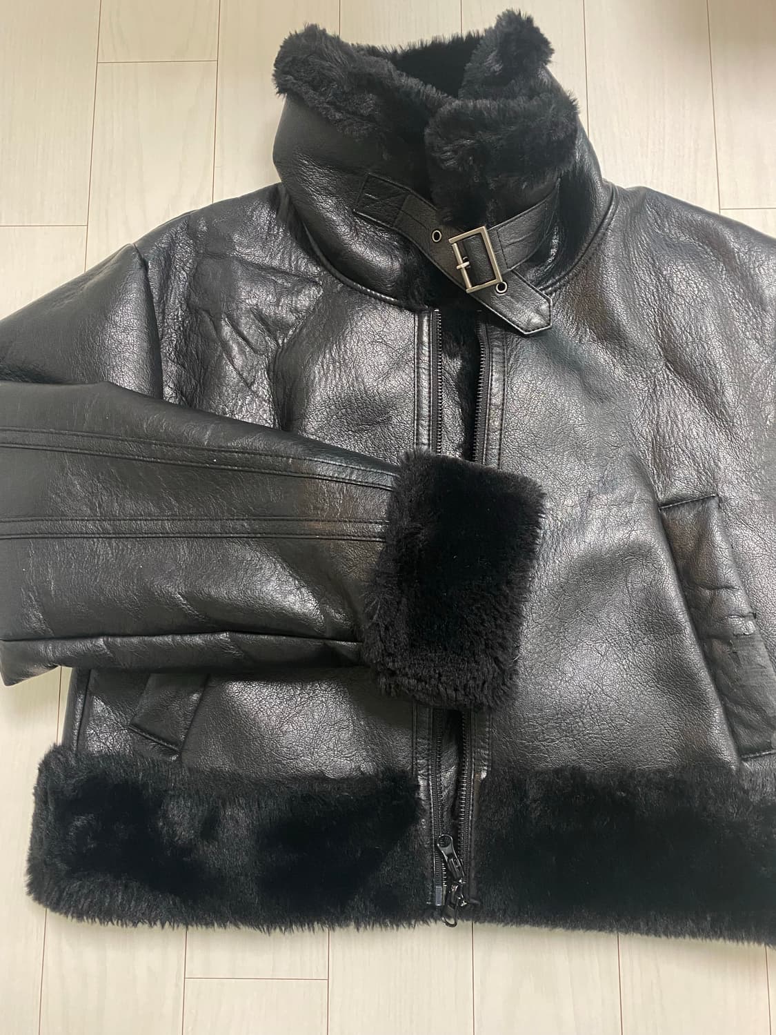 보헤미안서울 무스탕 블랙 상품이미지4