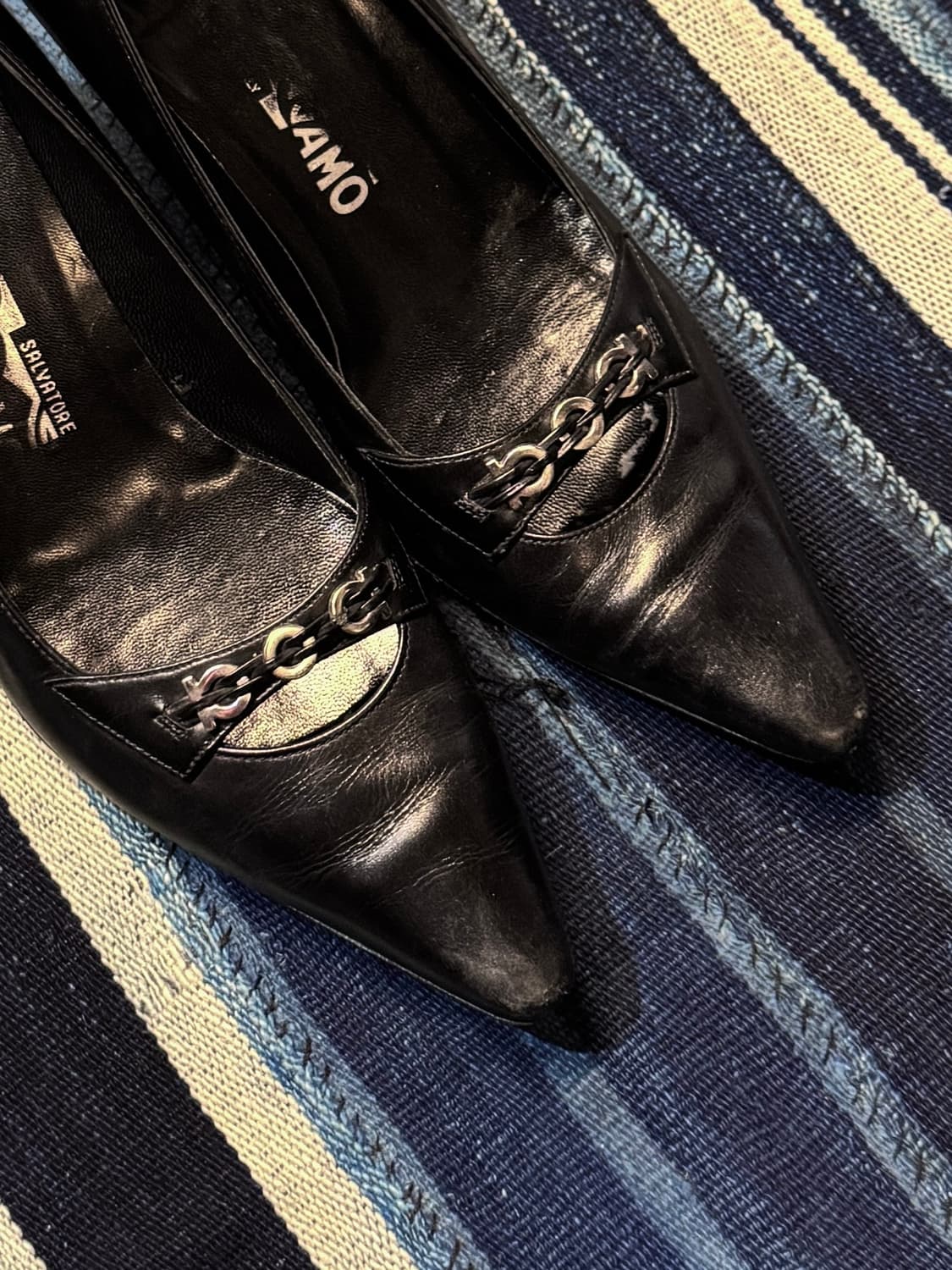 235-240 ) FERRAGAMO Gancini Pointed heel 상품이미지2