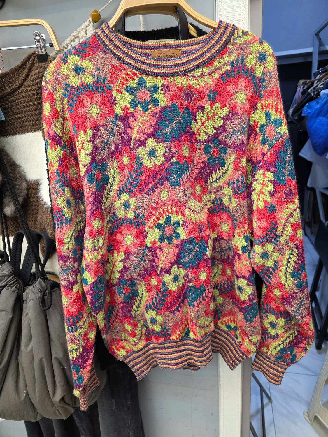 미쏘니 빈티지 플라워 니트 상품이미지3