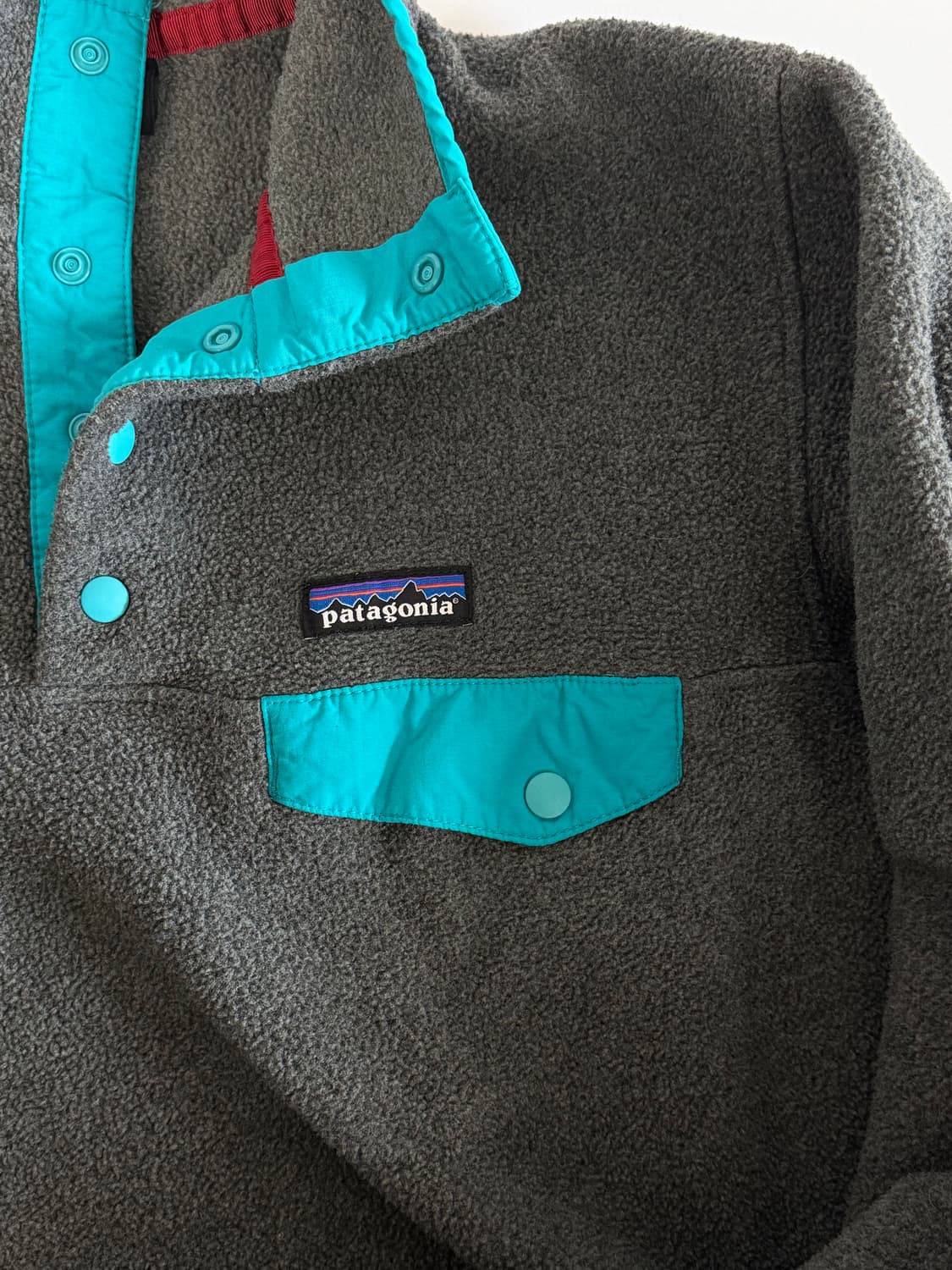 파타고니아 라이트웨이트 니켈 신칠라 플리스 우먼 상품이미지3