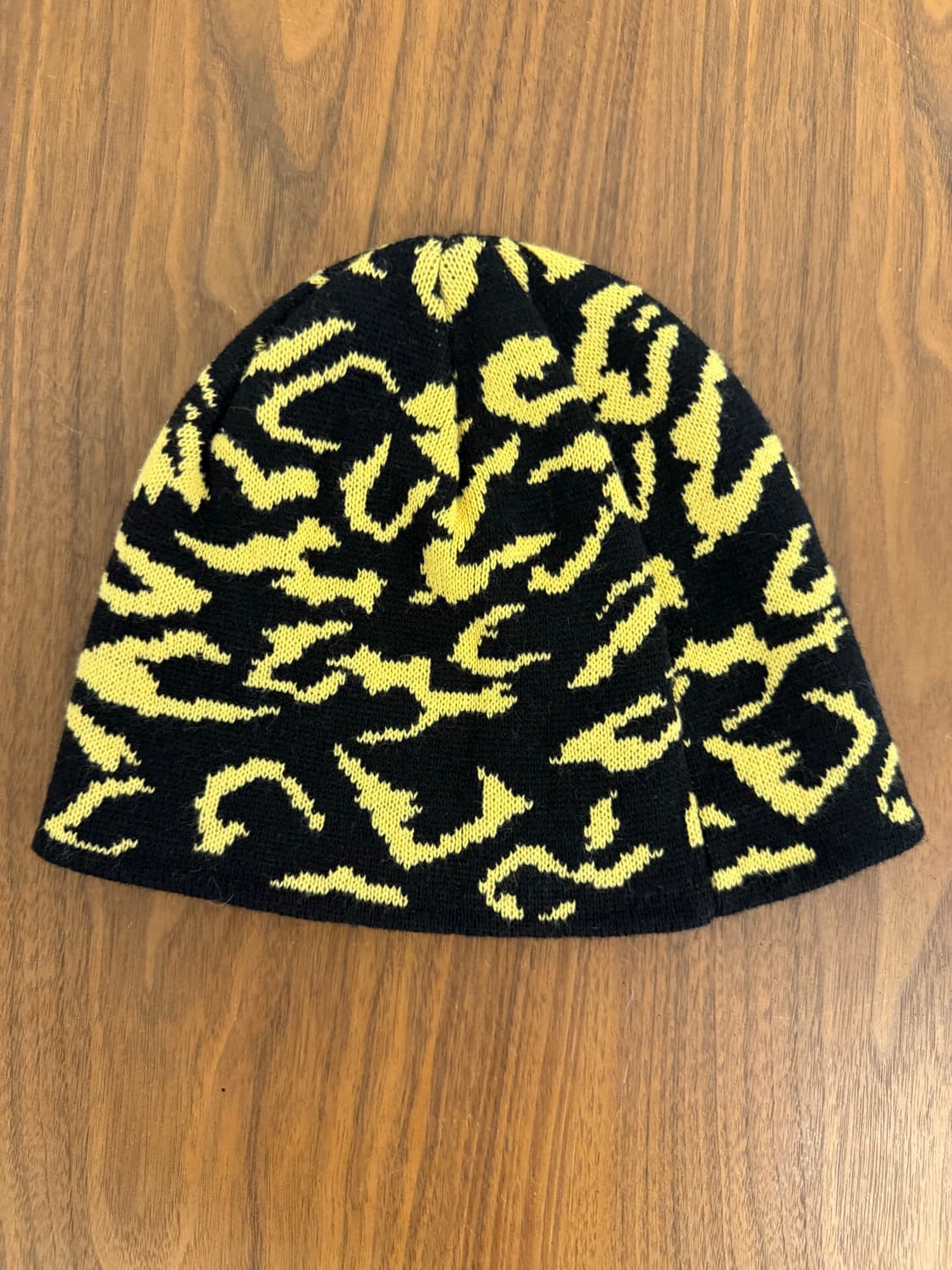 타이거 니트비니 블랙앤 엘로우 상품이미지1