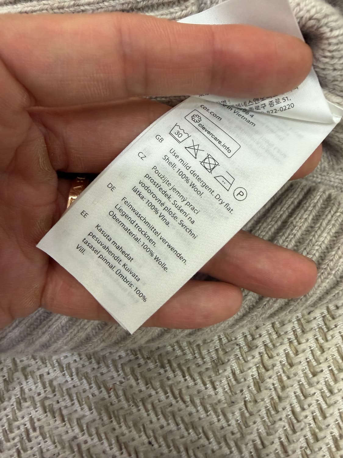 정품) COS 코스 여성 핑거홀 니트 스웨터 S 상품이미지7