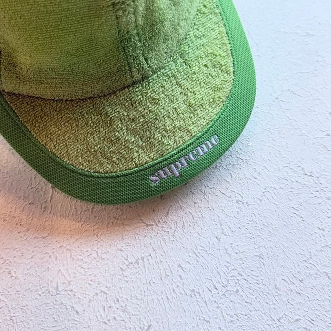 슈프림 테리 로고 캠프캡 상품이미지3