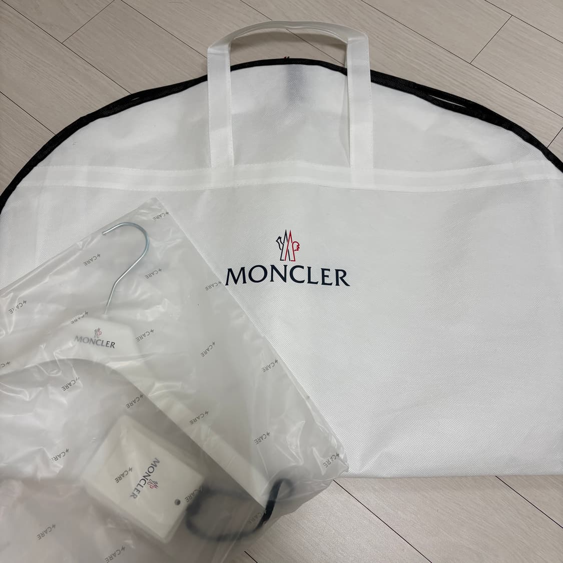 몽클레어 뉴바이런 키즈 14Y Moncler New Byron 상품이미지5