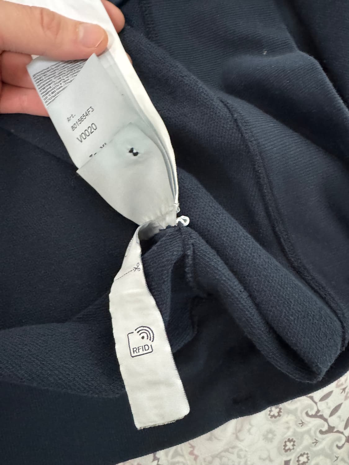 정품 스톤아일랜드 24SS 고스트피스 맨투맨  상품이미지4