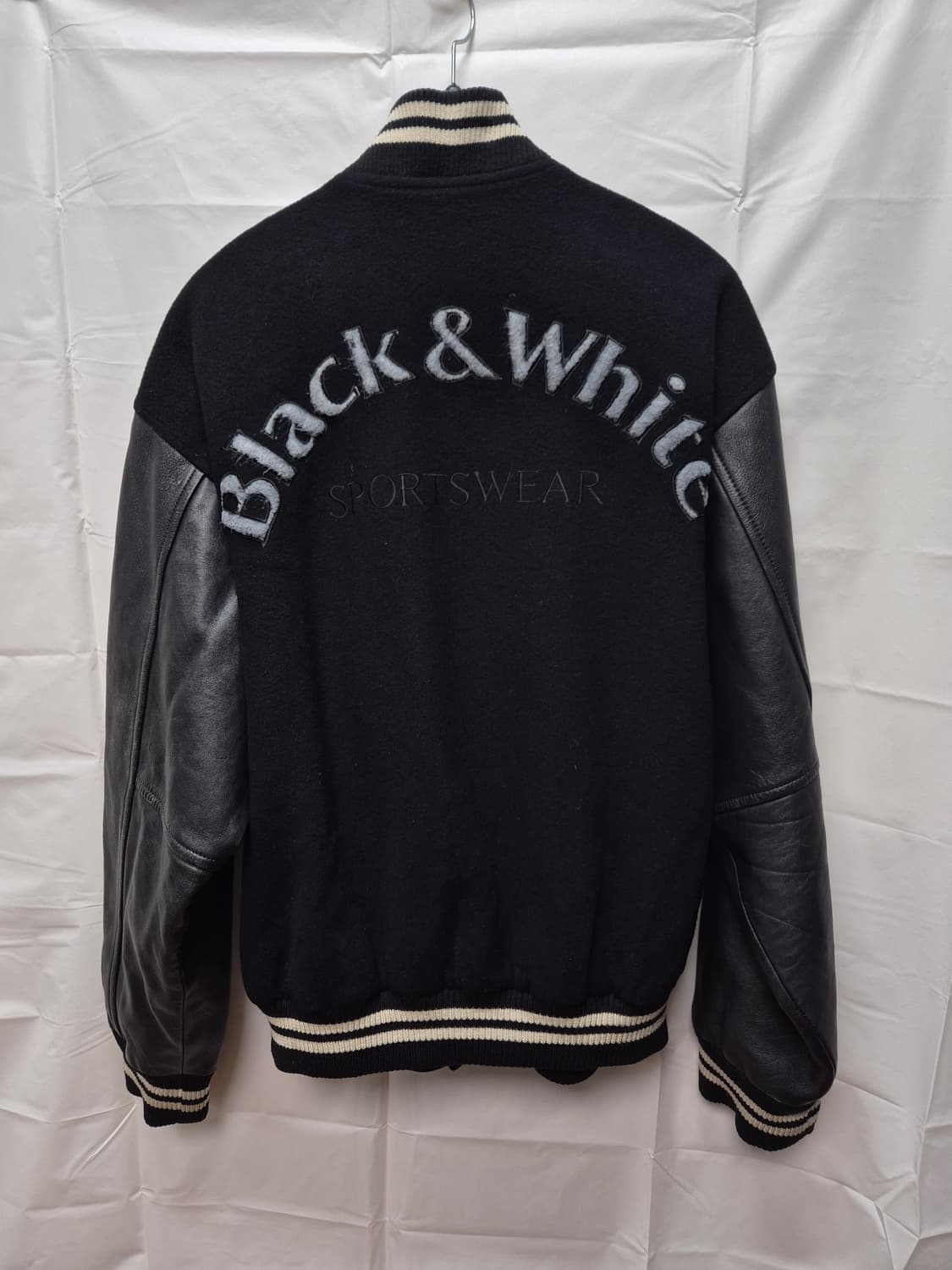 블랙앤 화이트 바시티자켓 상품이미지4