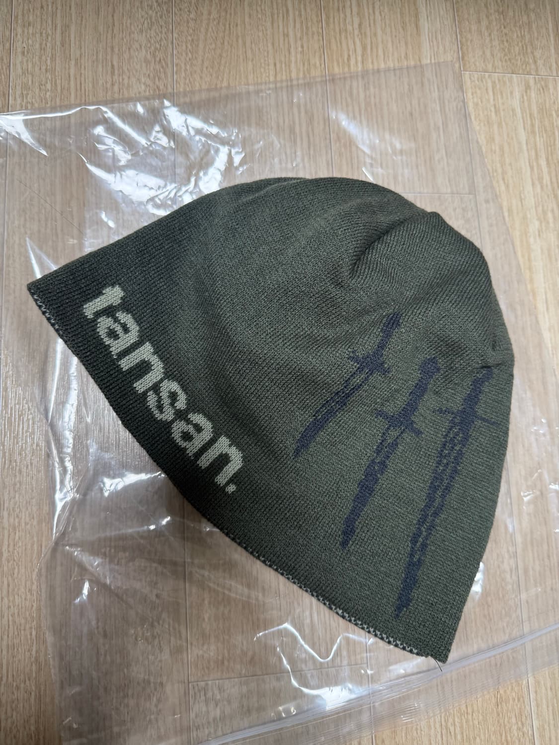 탄산마그네슘 자카드 트리플 나이프 비니 카키 os 새제품 상품이미지2