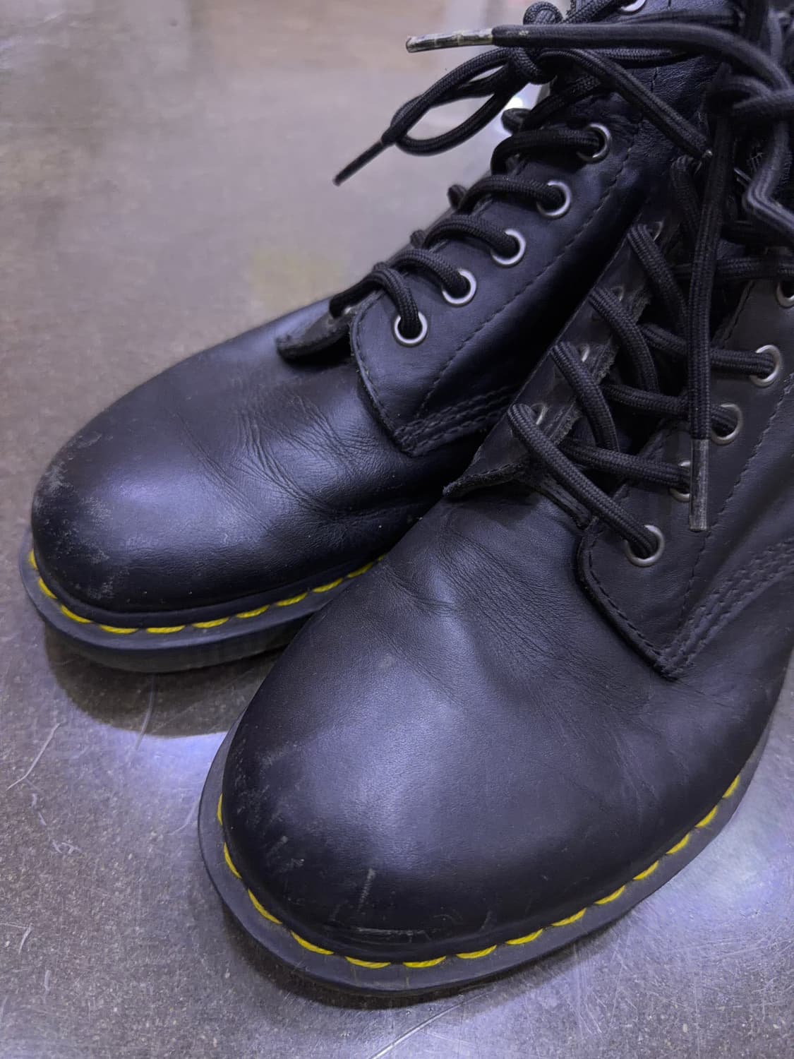 닥터마틴 1460 8홀 부츠 워커 블랙 260 상품이미지3