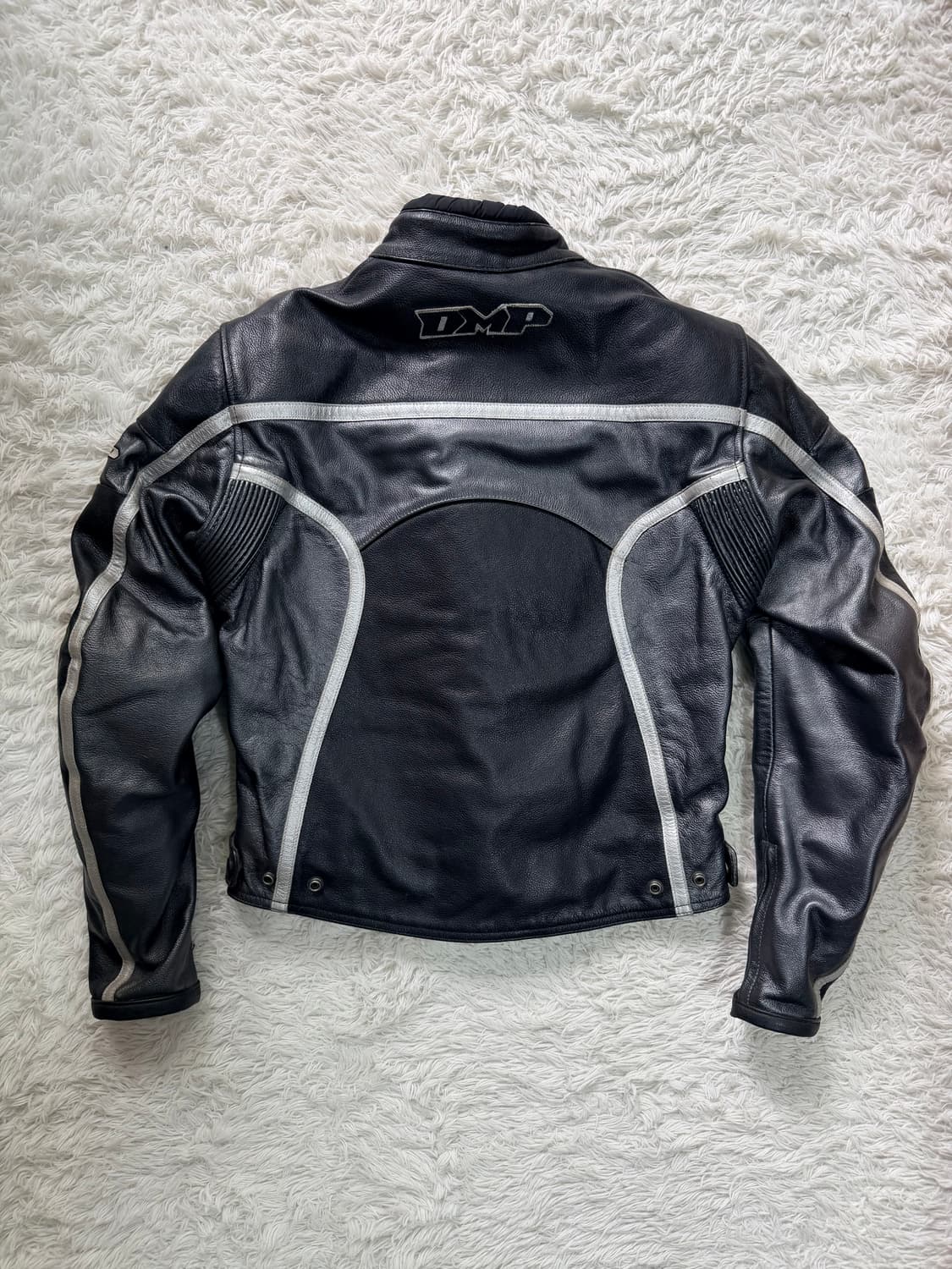 DMP 여성용 가죽 바이크 재킷 (풀 프로텍터 포함) - 상태 최상 상품이미지4
