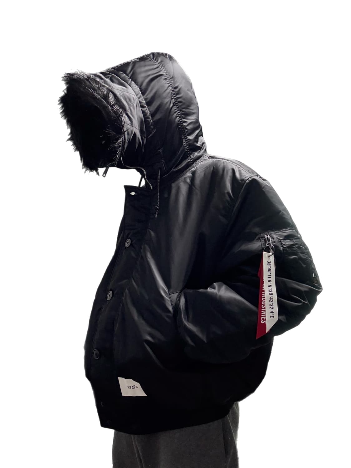 WTAPS X Alphaindustries N-2B 봄버 상품이미지1