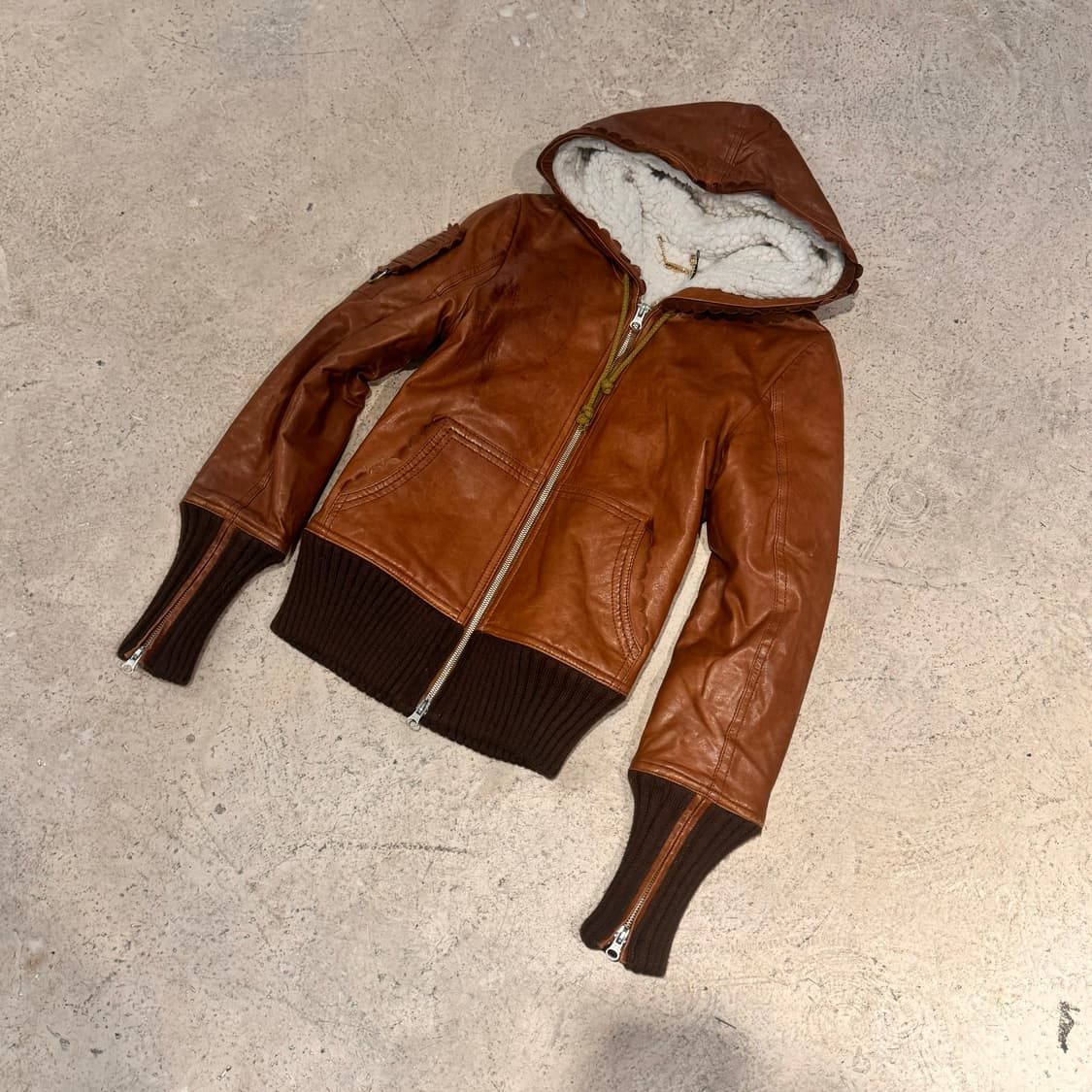 양가죽 후드집업 상품이미지1