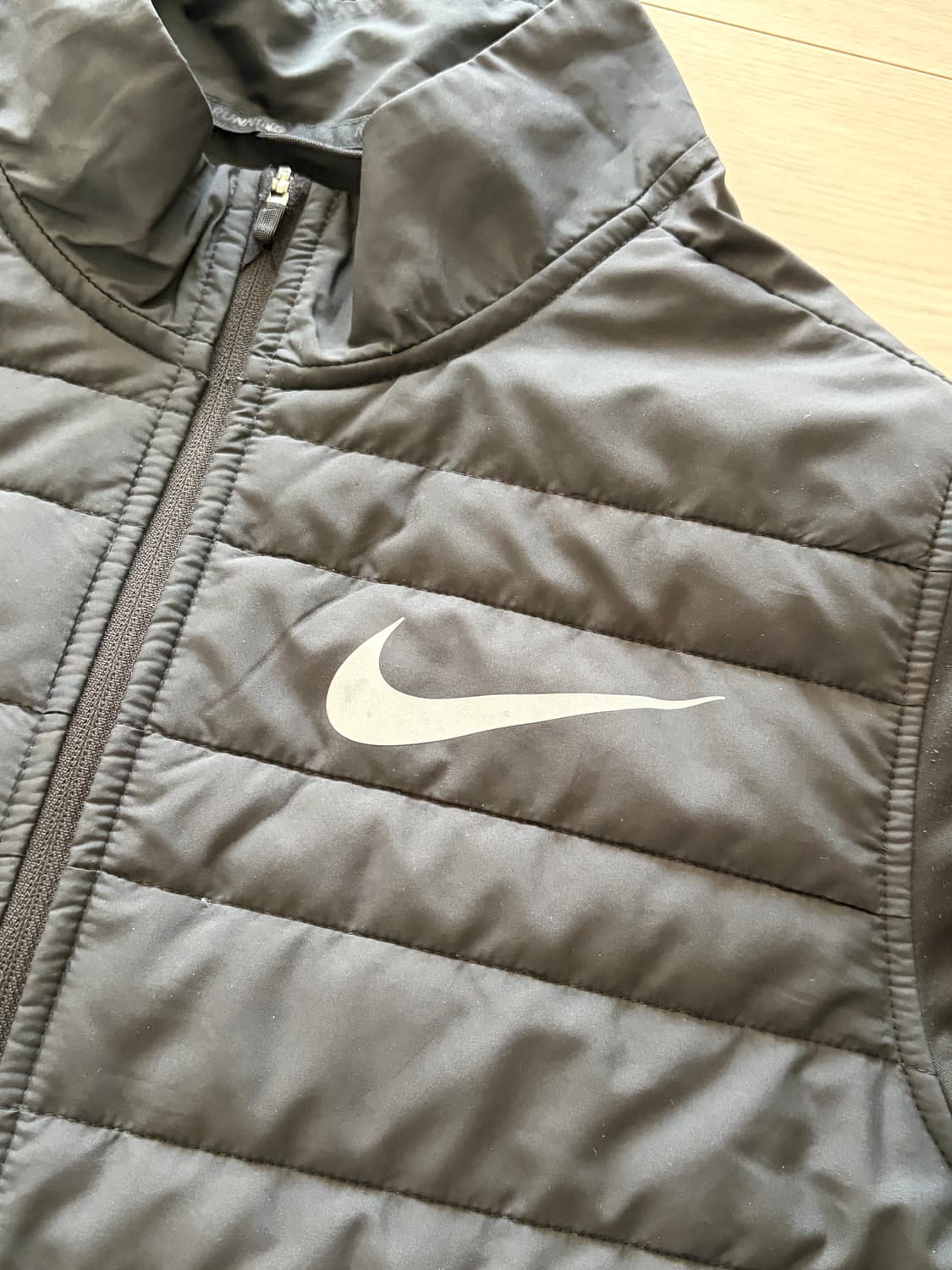  나이키 러닝 에센셜 필드 집업자켓 L (100) 상품이미지3