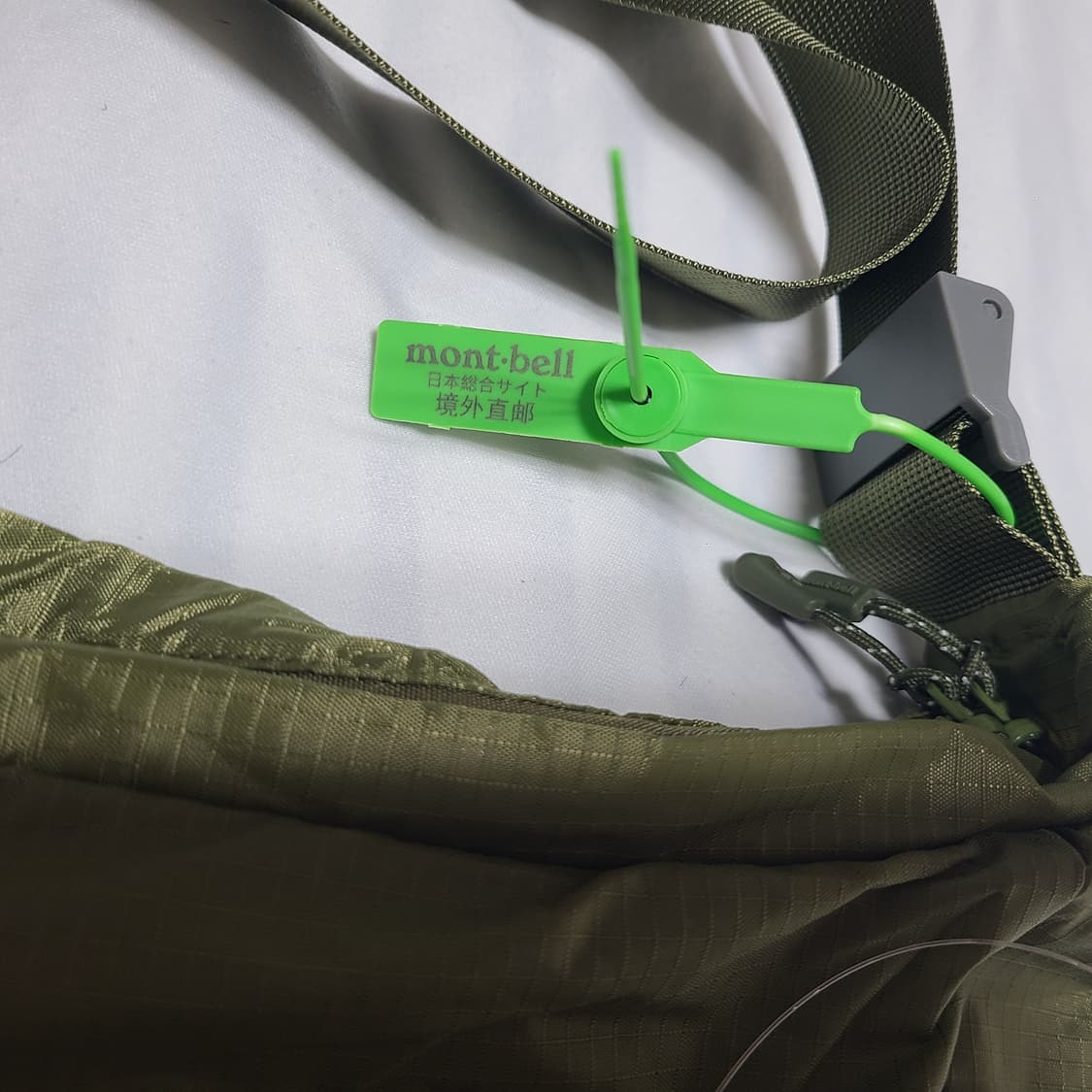 몽벨  초경량 크로스백 / 메신저 백 45cm ( 새상품 )
남녀공용  상품이미지3