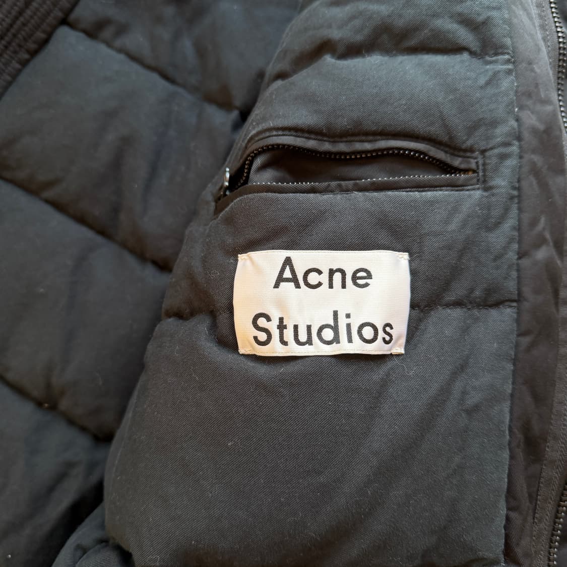 아크네 스튜디오 뉴 몬트리올 다운 파카 상품이미지8