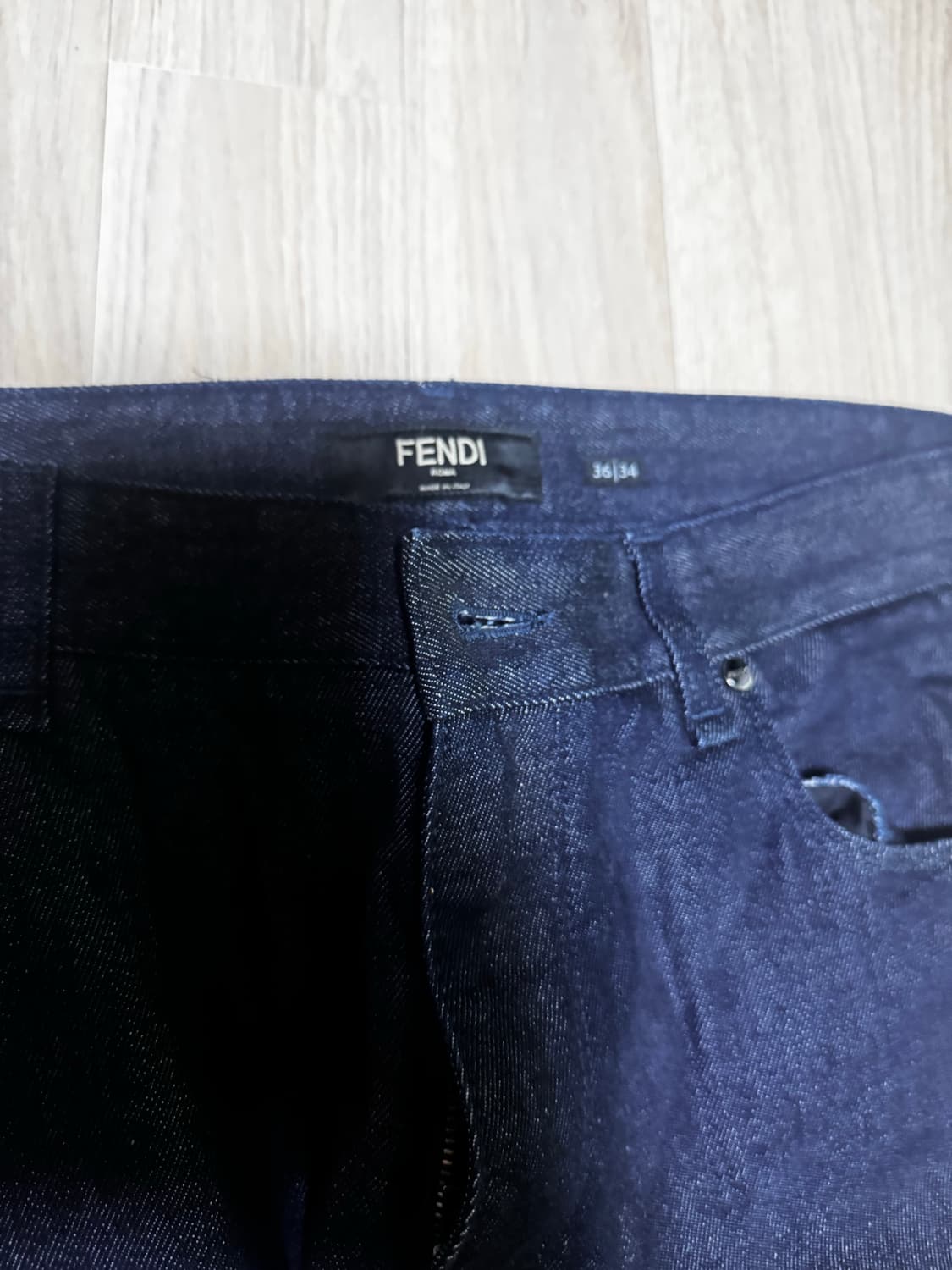 펜디 정품 청바지 36/34 거의새옷 구매가100만원대 상품이미지2