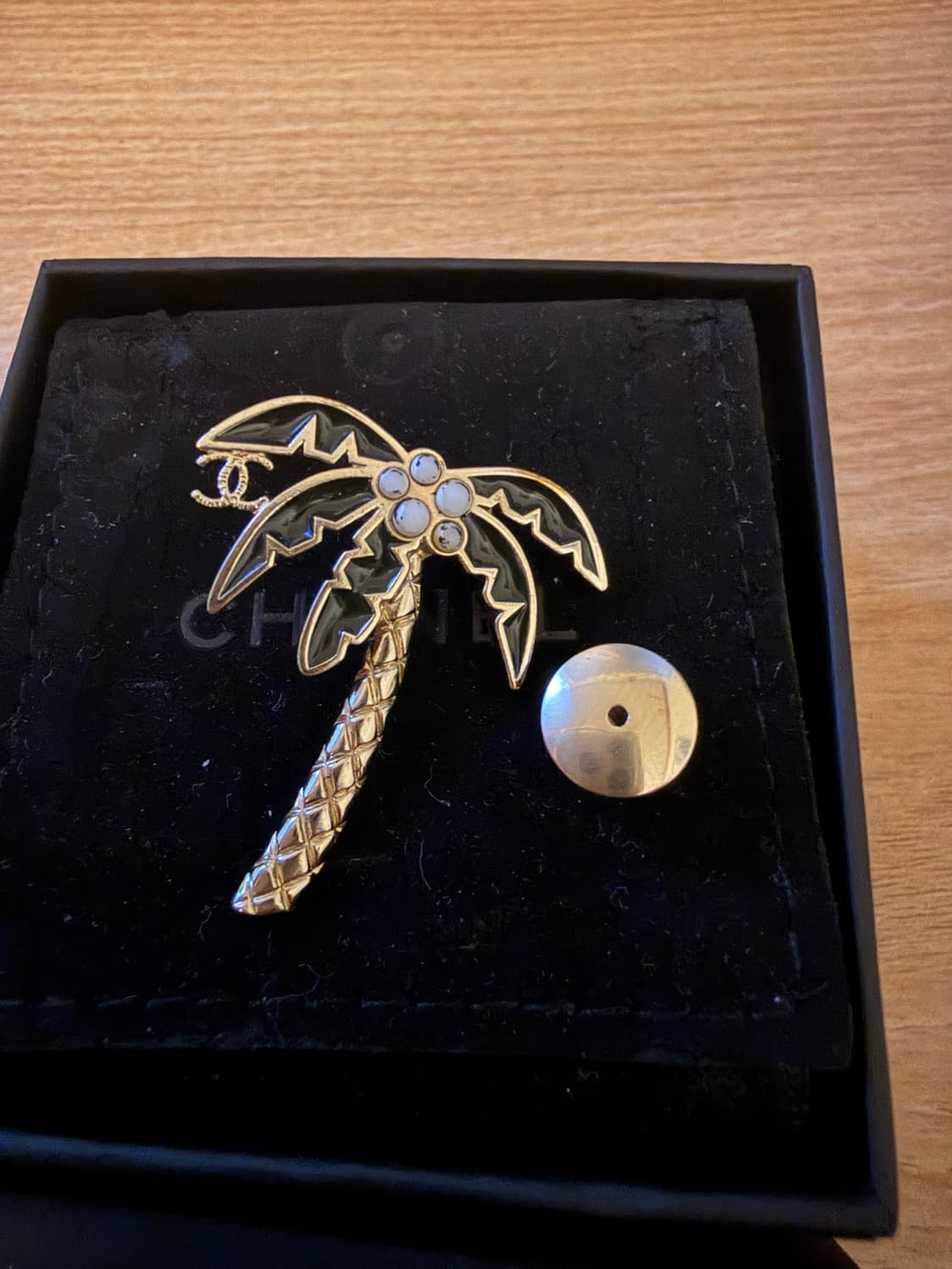 샤넬 골드 야자수 진주 CC 브로치핀 상품이미지3