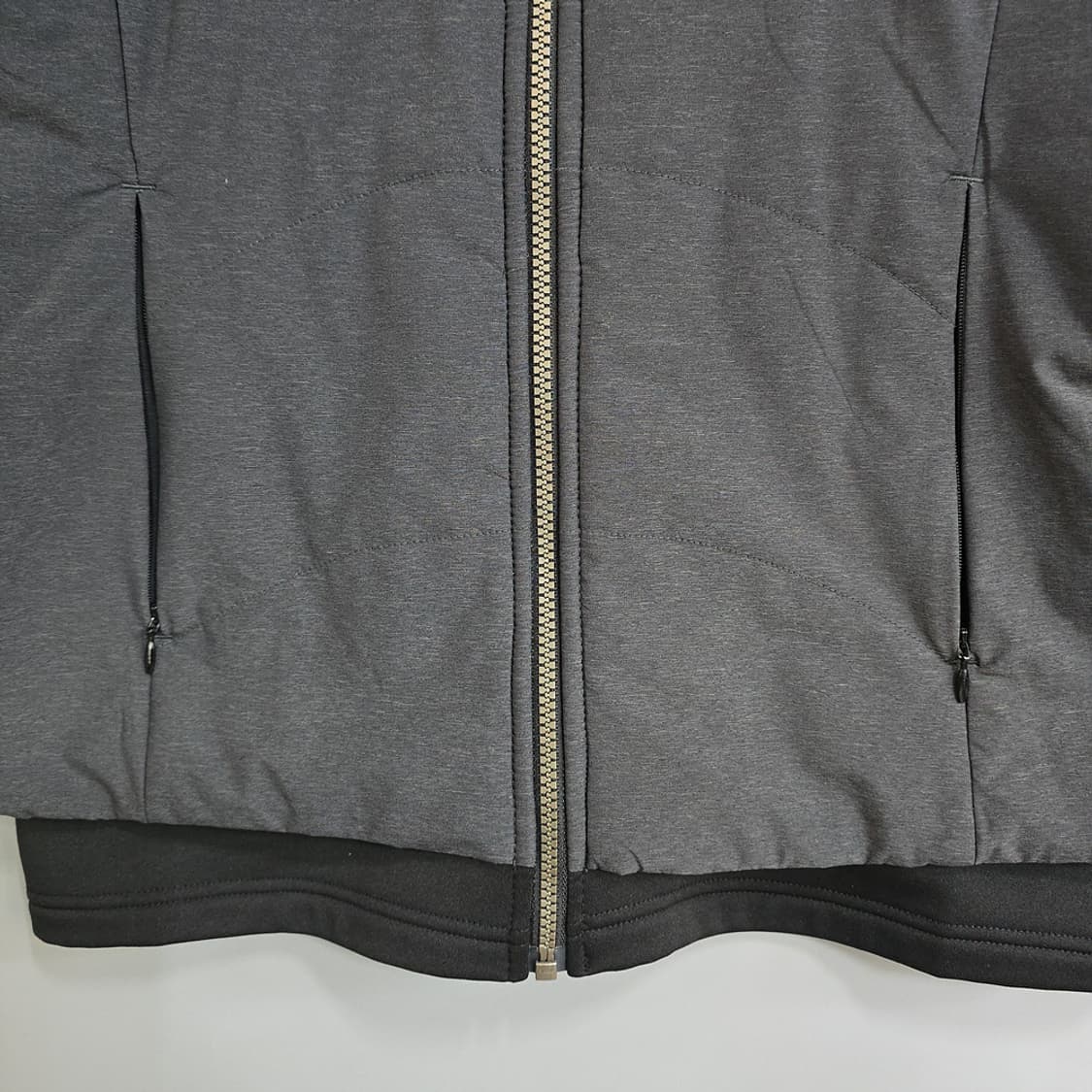 블랙야크(BLACKYAK) 여성 후드 조끼 집업 자켓 90 상품이미지3