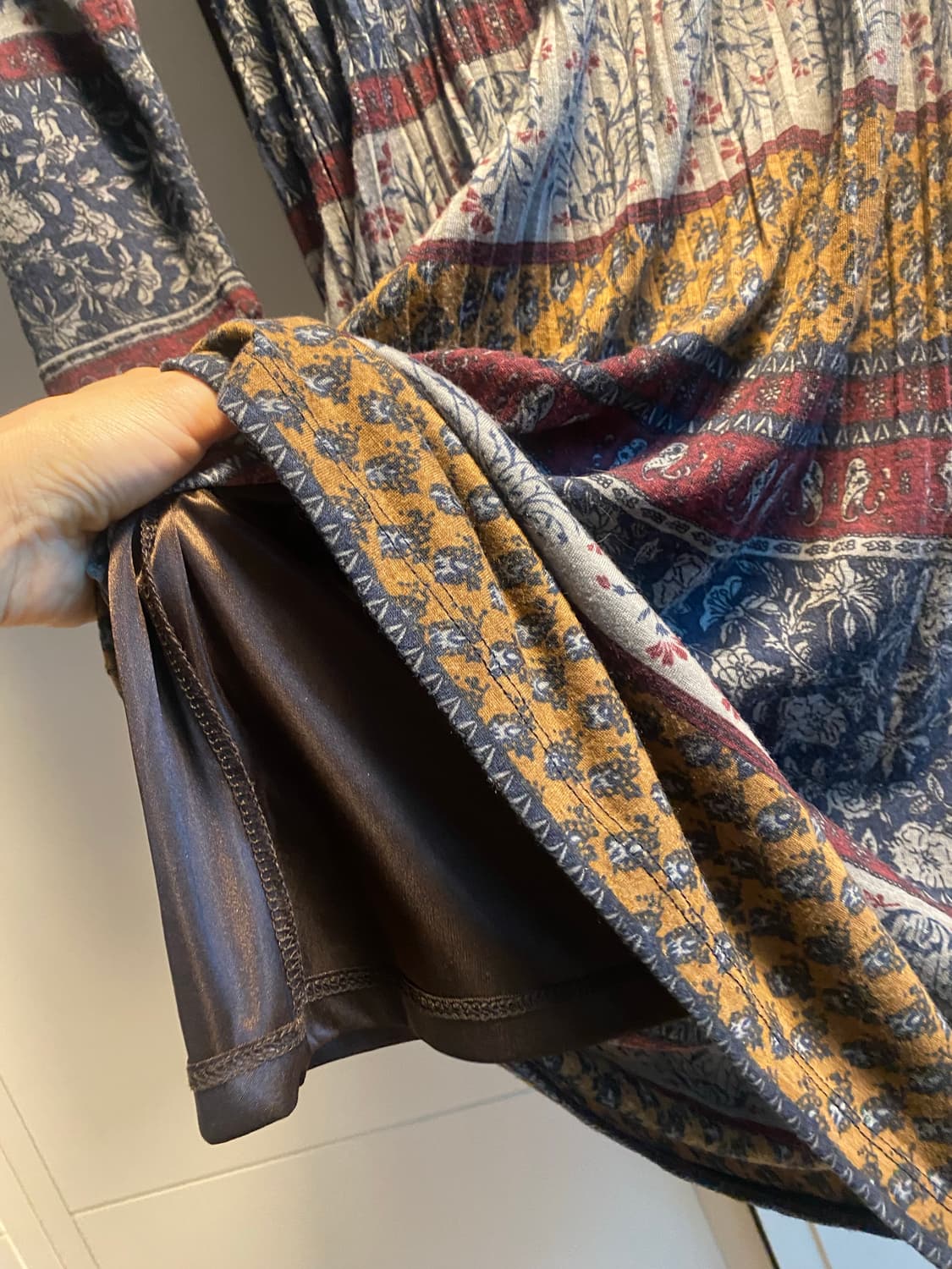 써스데이 아일랜드 패턴 롱 원피스 S 상품이미지7