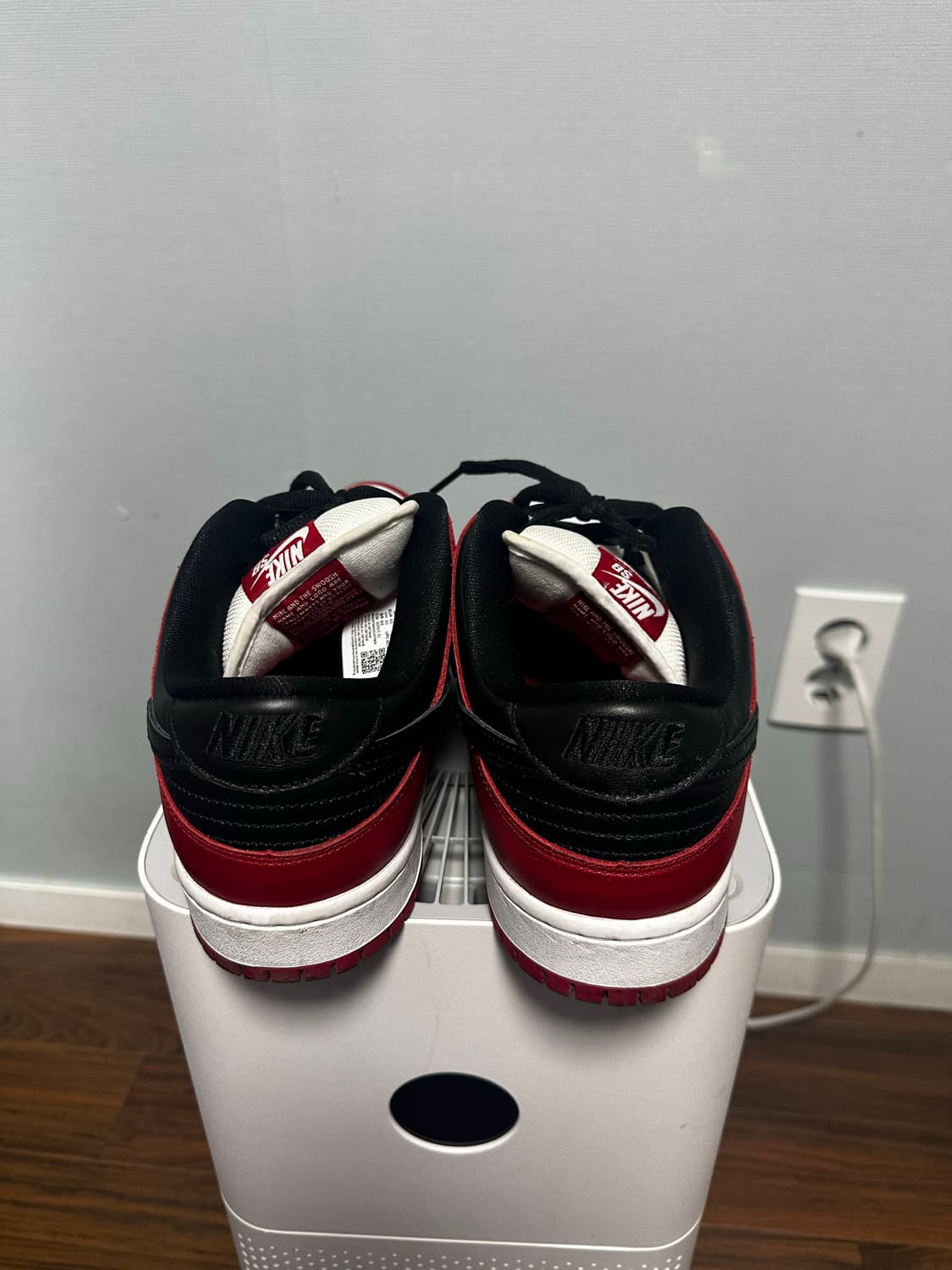 [300] Nike SB Dunk Low Pro Chicago 상품이미지4