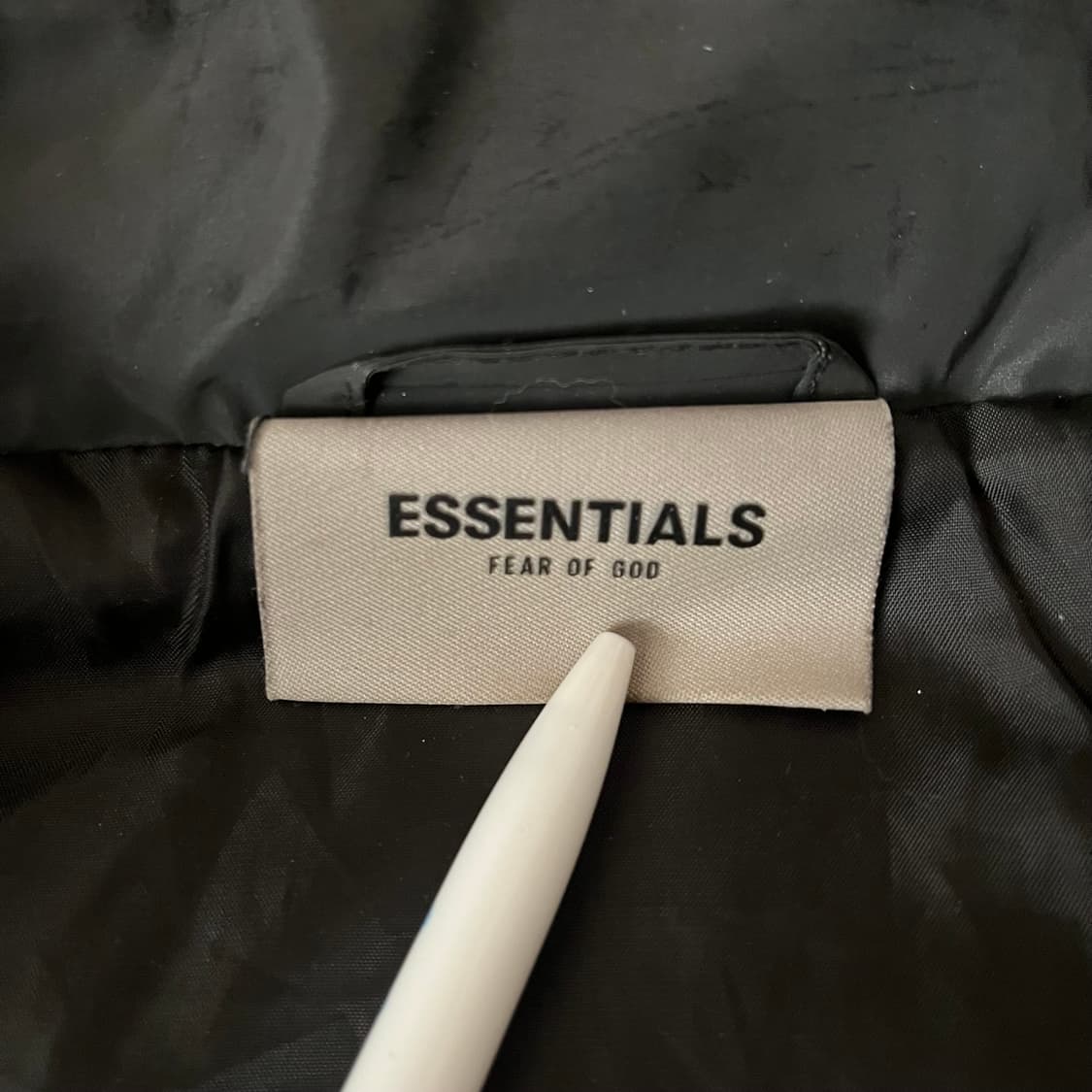 Fear of God Essentials 하이넥 푸퍼 패딩 점퍼 상품이미지7