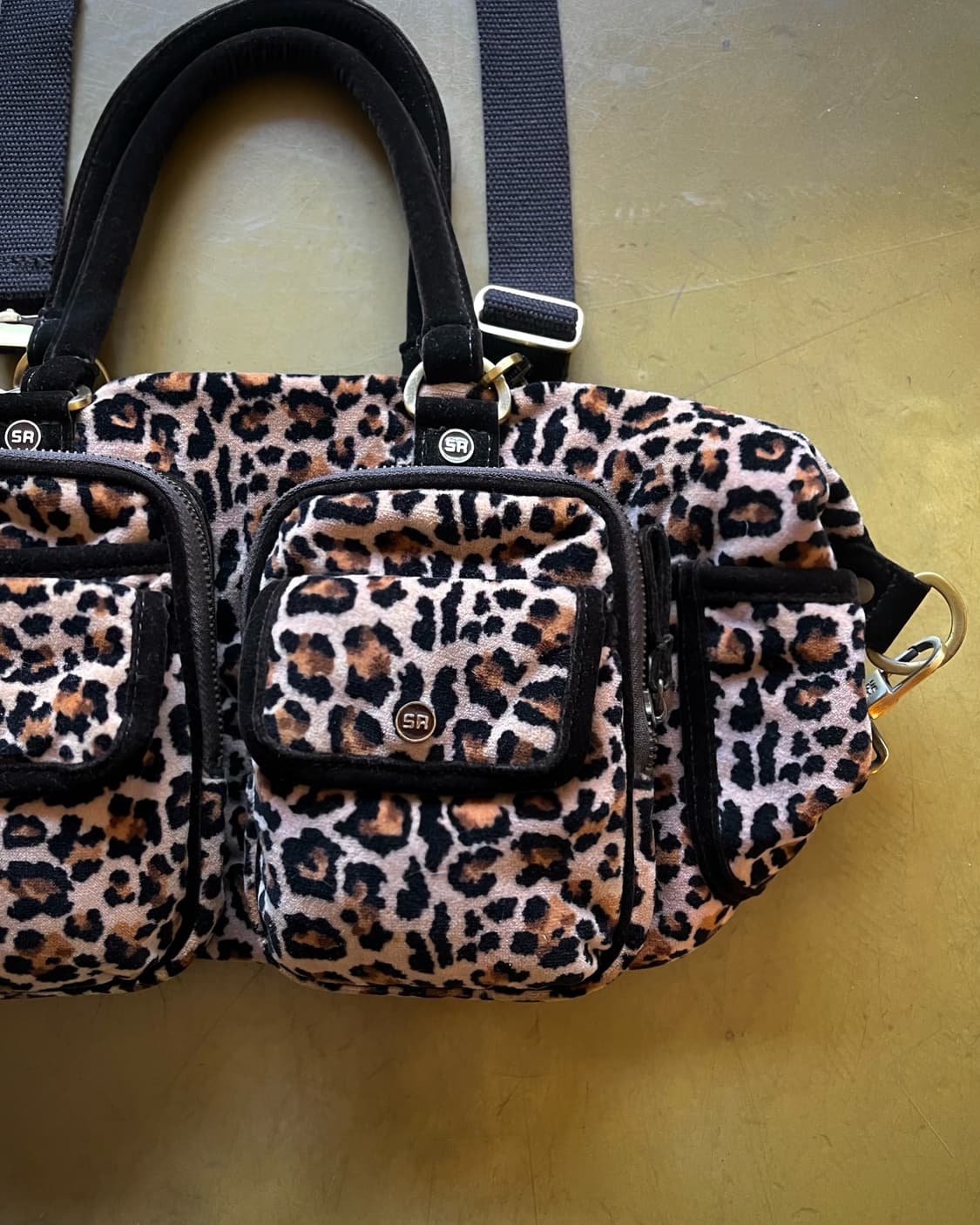 SONIA RYKIEL Velour Leopard Tanker Bag 상품이미지5