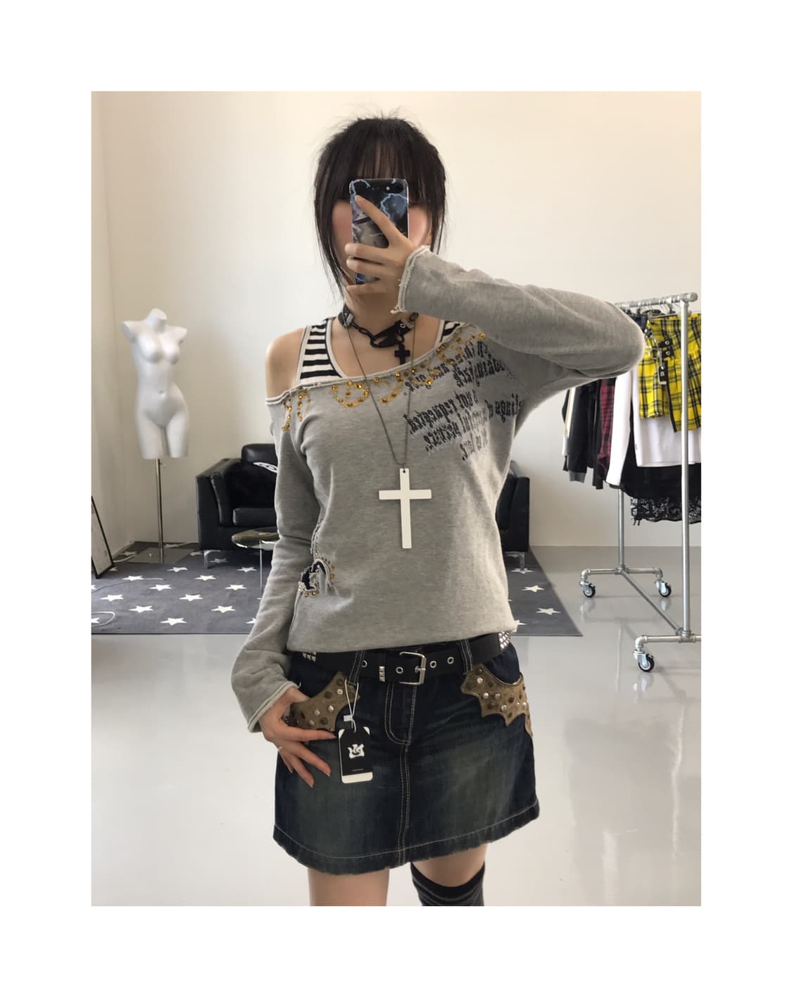 Cecil Mcbee Y2k Graphic Long Sleeve 상품이미지1