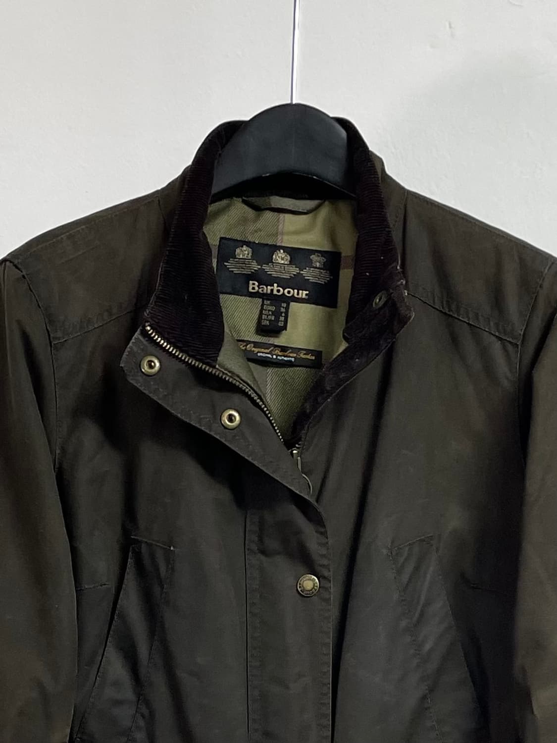 바버 몽고메리 우먼스 카키 벨티드 왁스자켓 (on.157)   상품이미지3