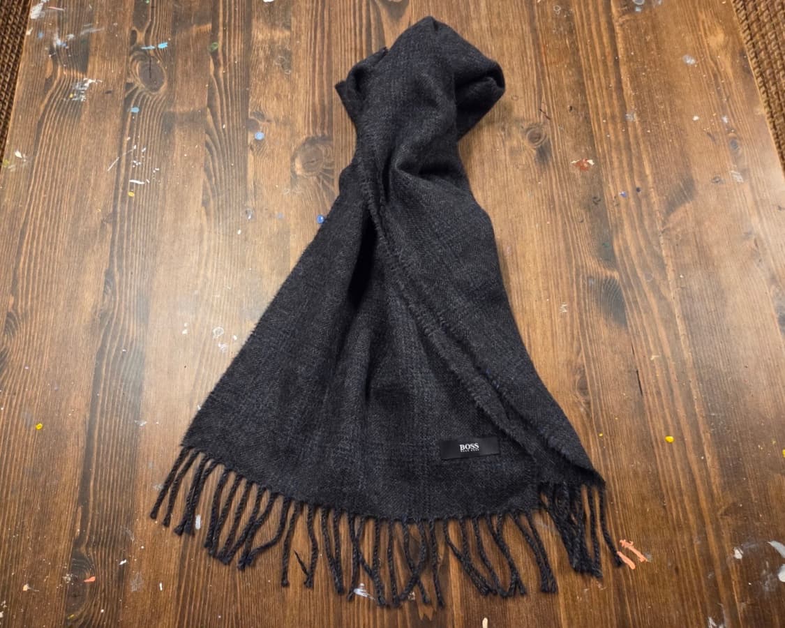 휴고보스 블랙라벨 머플러 상품이미지1