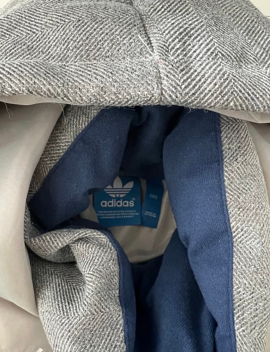 아디다스 헤링본 후드 다운 패딩 점퍼 상품이미지2