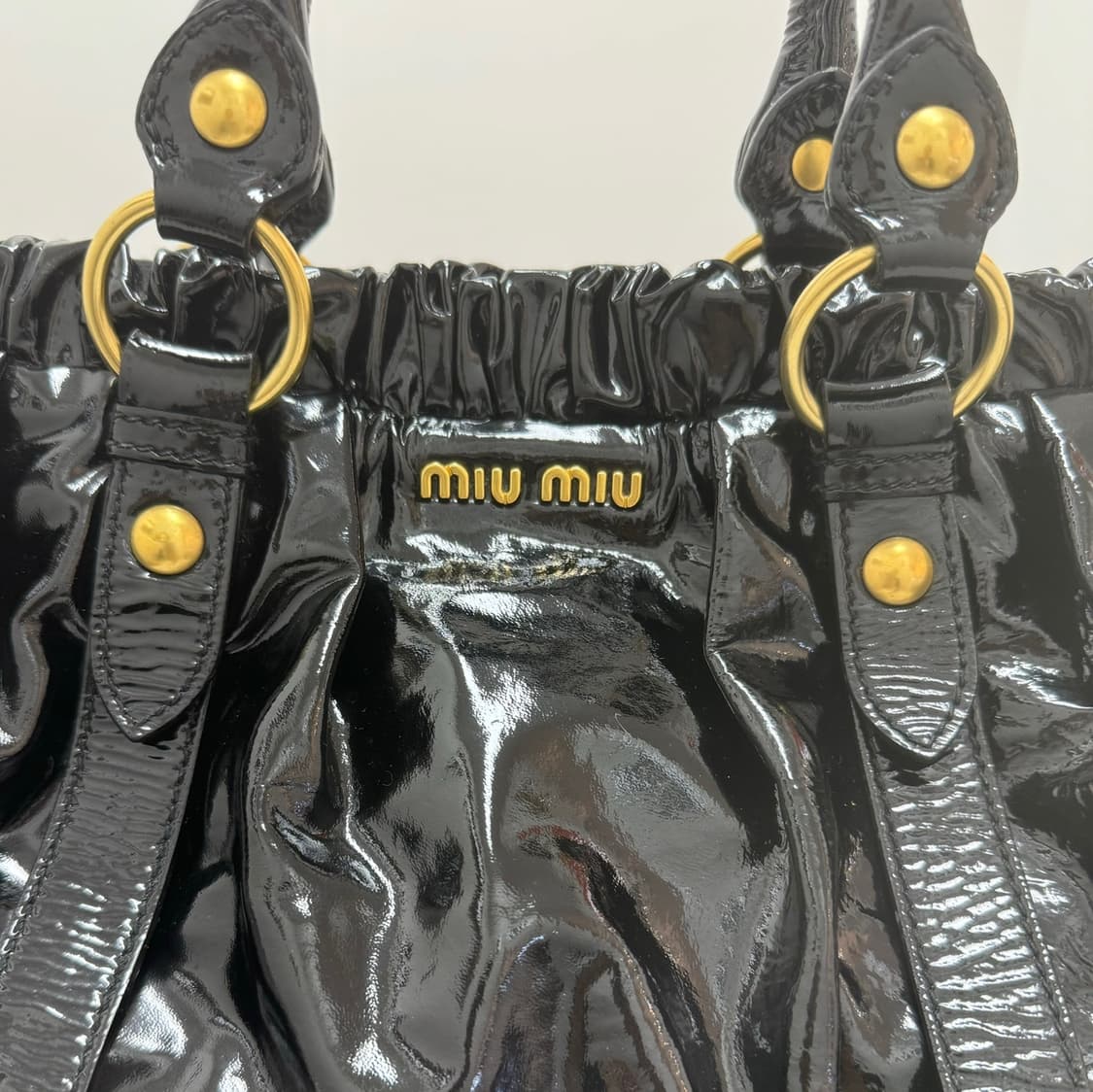 [중고명품셀렉트] 미우미우 페이던트 고프레 라지 토트백 상품이미지7