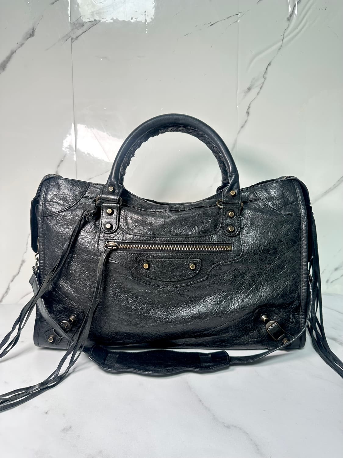 [A 정품] 발렌시아가 시티 모터백 미디움 블랙 상품이미지3