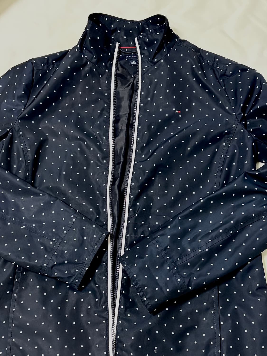 타미힐피거 땡땡이 바람막이 윈드브레이커 상품이미지1