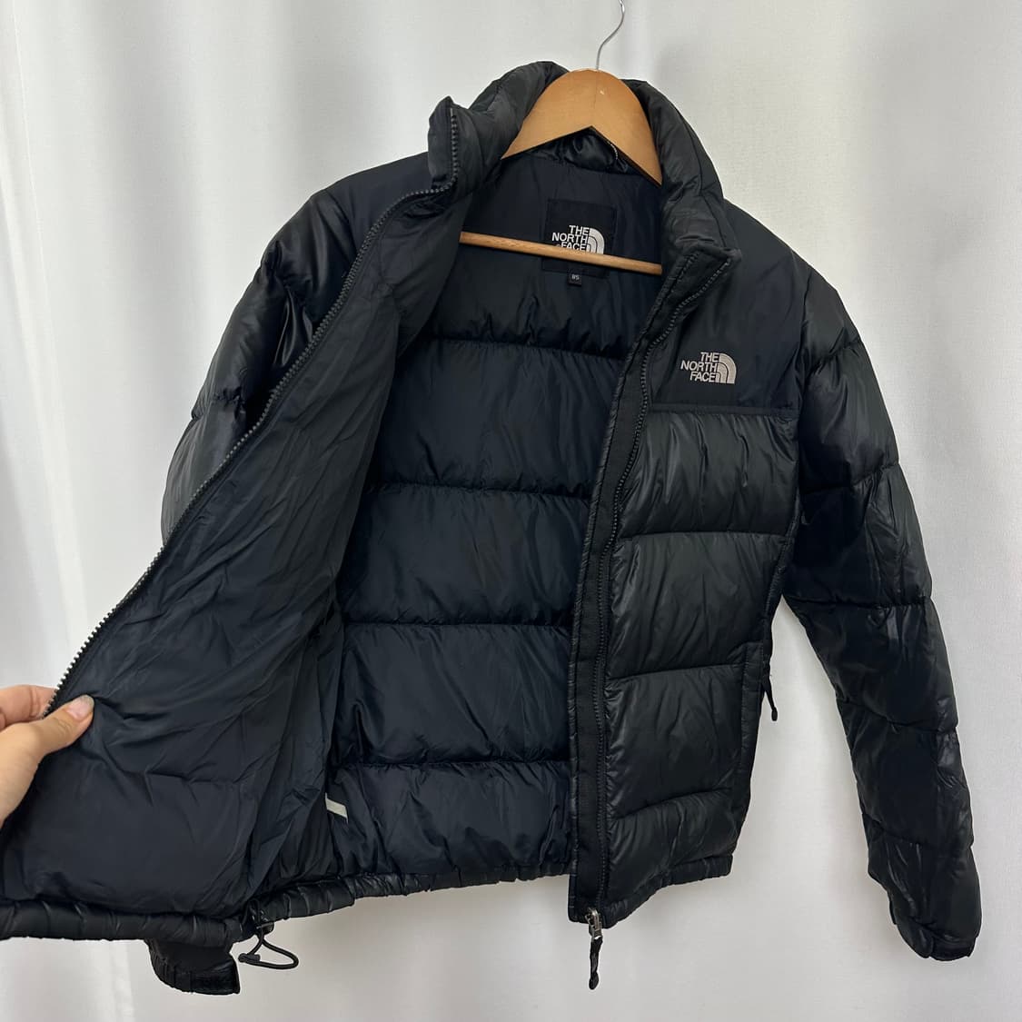 노스페이스 여자 거위털 가벼운 패딩 자켓 검정 85 상품이미지5
