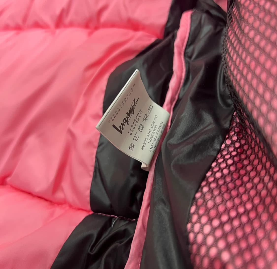 새상품) 스투시 립스탑 다운 패딩 상품이미지2