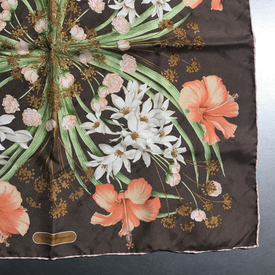 패레가모 실크 스카프 상품이미지4