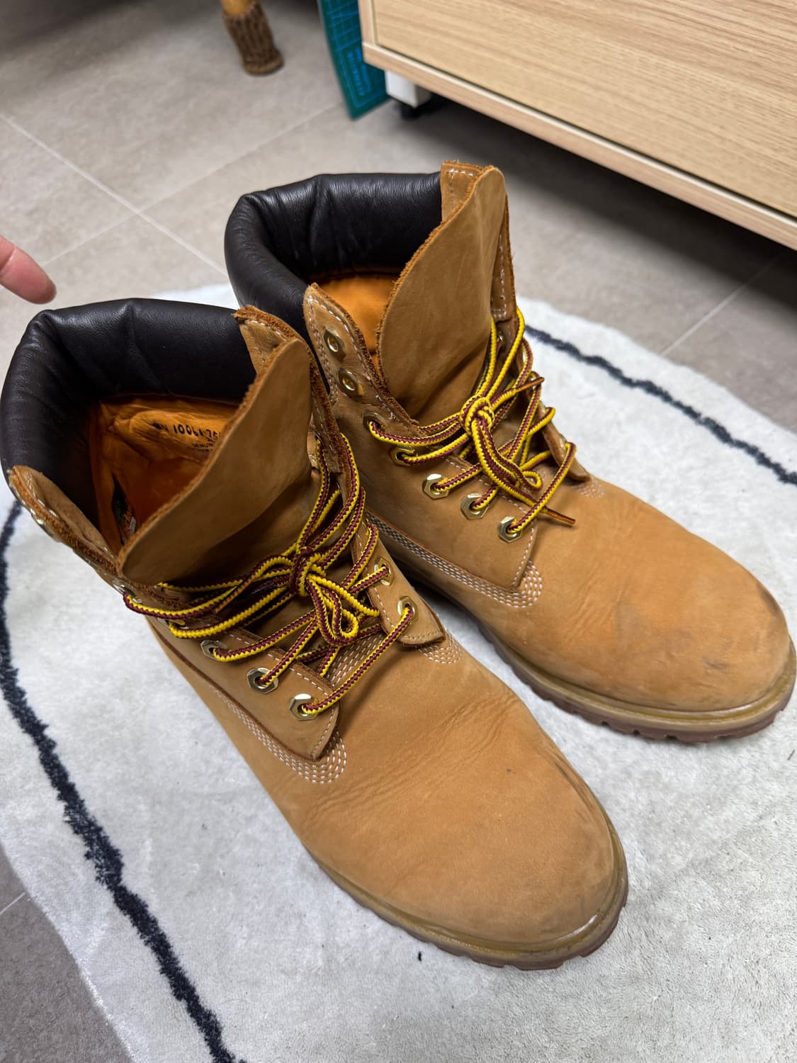 팀버랜드 6인치 프리미엄 워터프루프 위트 누벅 와이드 상품이미지2